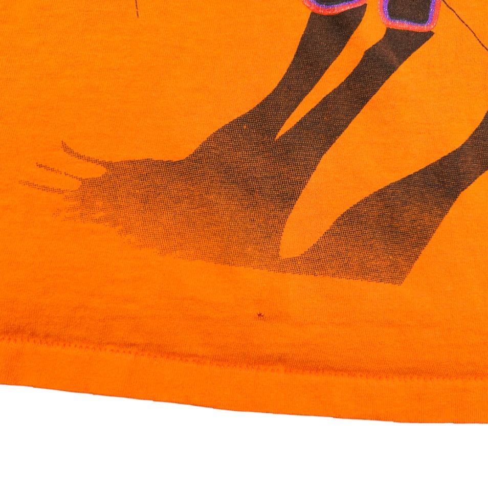 Vintage VINTAGE Halloween T Shirt Mens Size Large Orange 90s Black Cat Bats Spiderweb Size US L / EU 52-54 / 3 - 7 Thumbnail