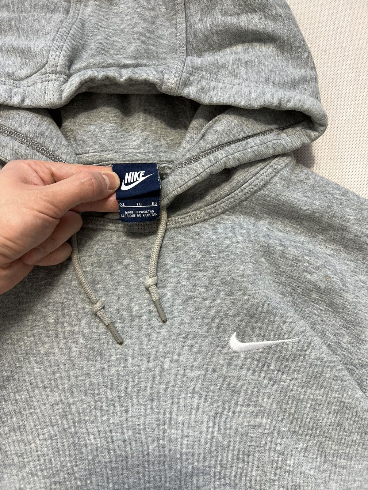 Nike Hoodie Nike small logo y2k swoosh boxy fit Size US XL / EU 56 / 4 - 2 Thumbnail