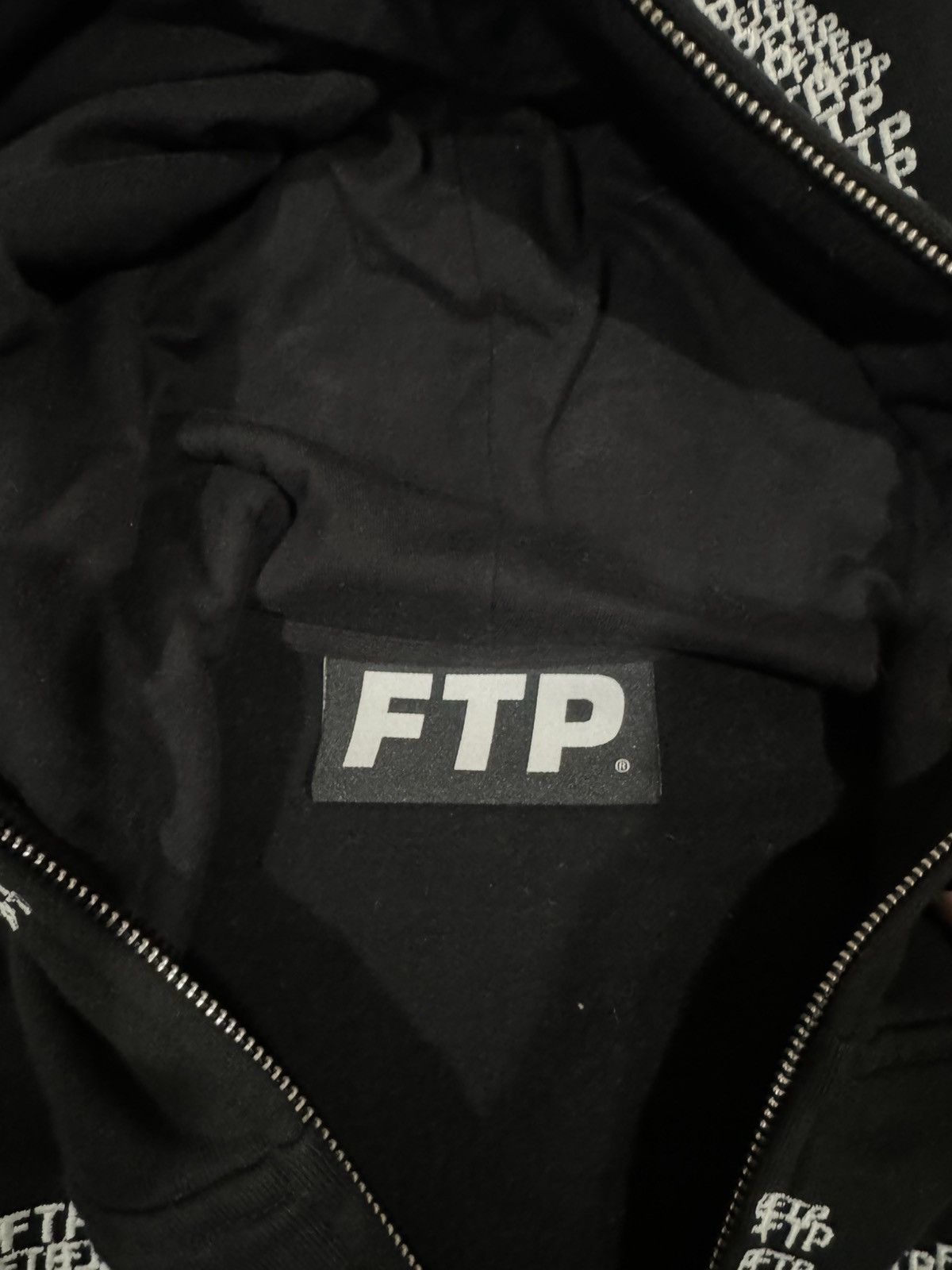 Fuck The Population FTP skull zip up Size US L / EU 52-54 / 3 - 3 Thumbnail