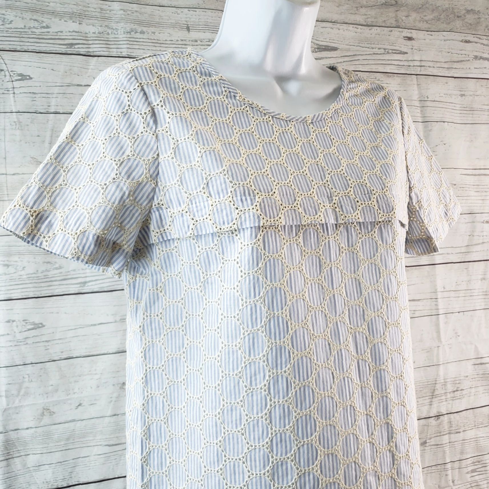 J.Crew VINTAGE J Crew Womens Top Sz 0 Blue White Striped Embroidered Short Sleeve Cotton Size XS / US 0-2 / IT 36-38 - 2 Thumbnail