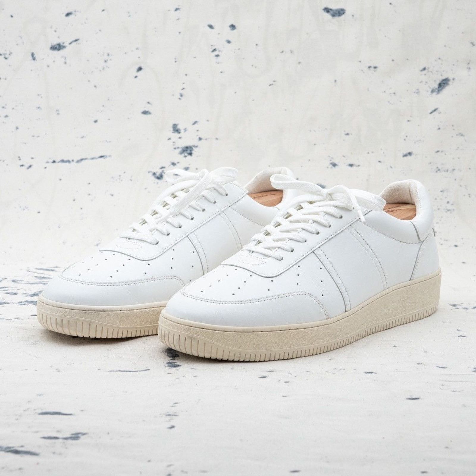 Sandro Sandro paris mens white cow leather sneakers Size US 11 / EU 44 - 1 Thumbnail