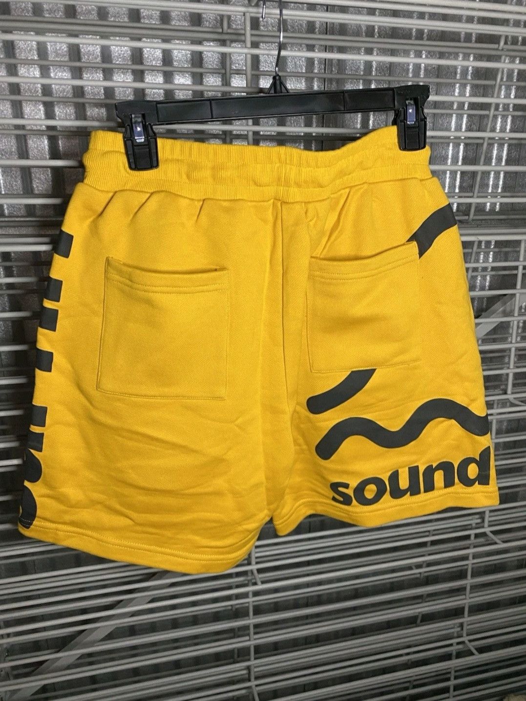 Keiser Clark KEISER CLARK SURFIN' SWEATSHORT CALI YELLOW BLACK Size Small Size US 34 / EU 50 - 8 Thumbnail