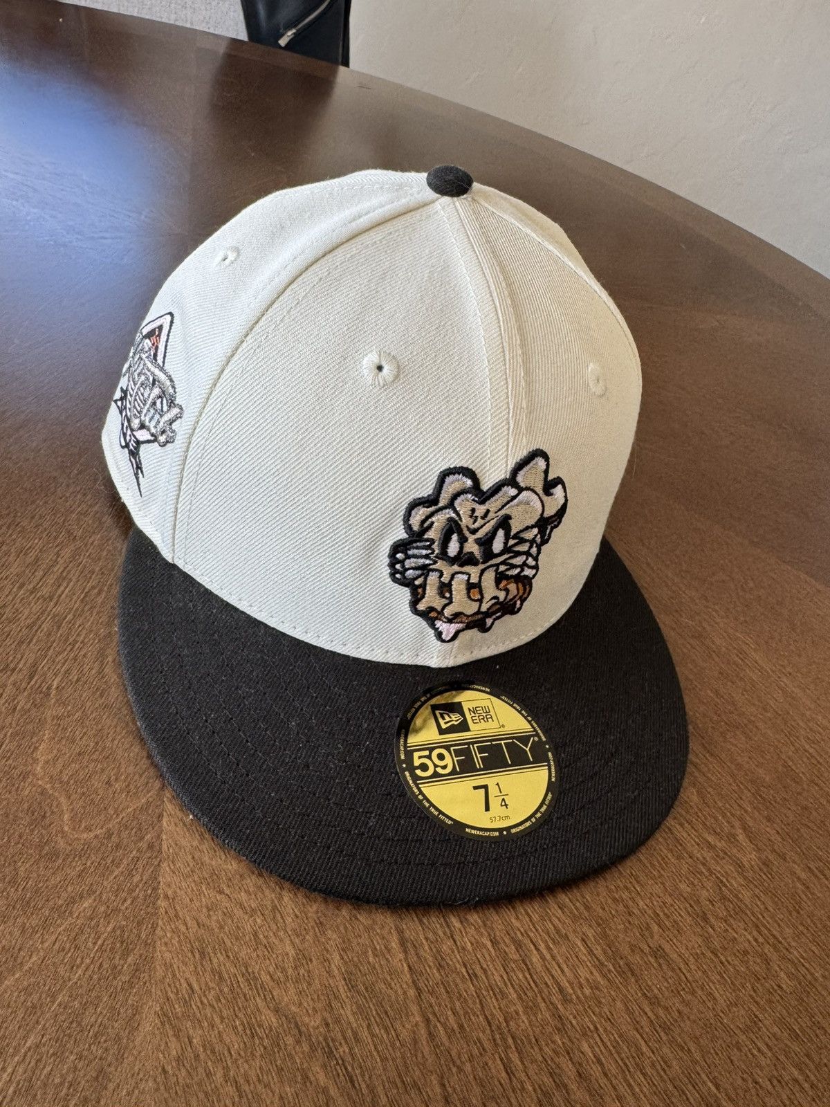 Hat Club 7 1/4 Fitted
