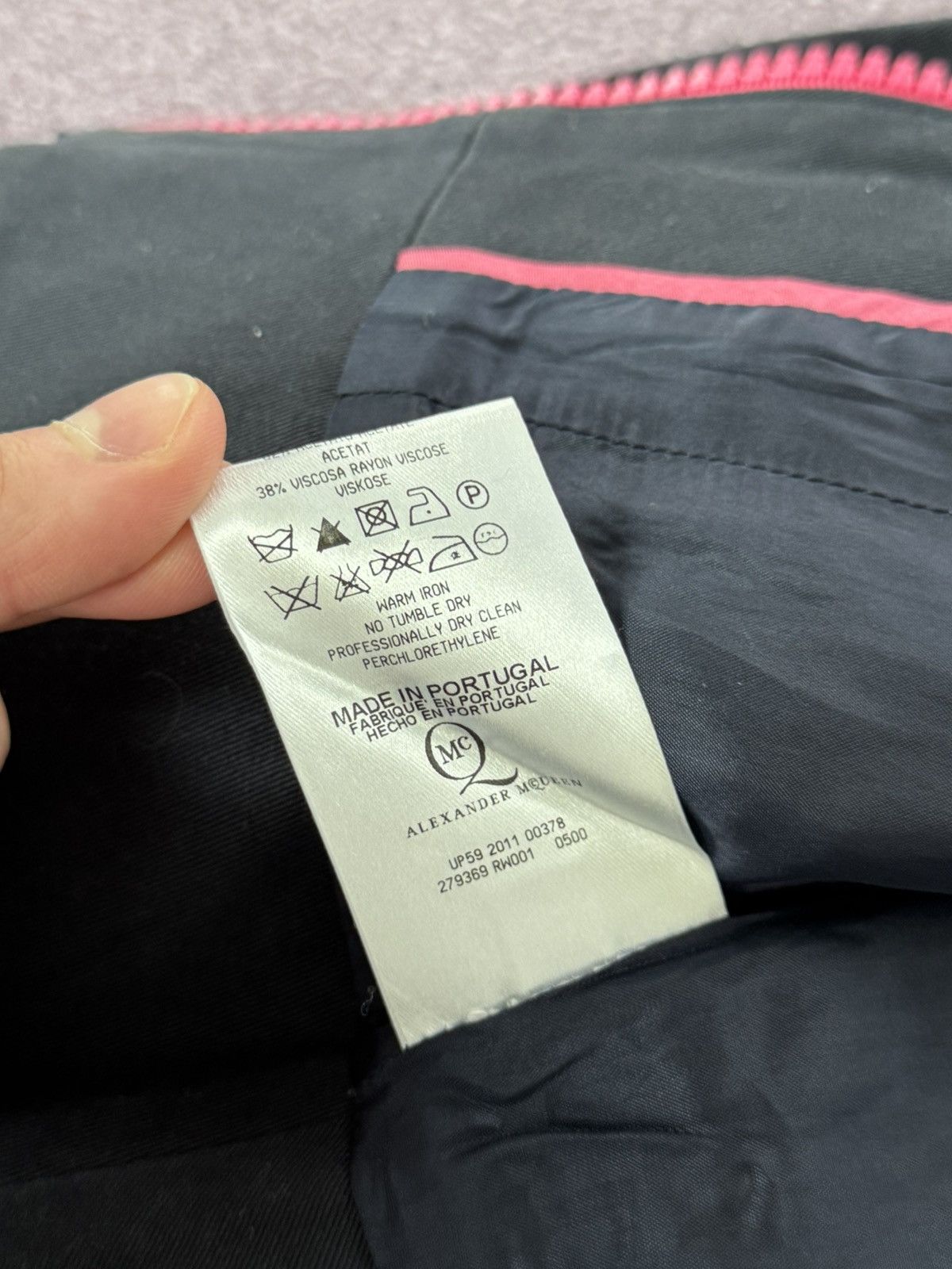 Alexander McQueen Alexander Mcqueen Luxury Vintage Zip Up Blazer Size XS / US 0-2 / IT 36-38 - 14 Thumbnail