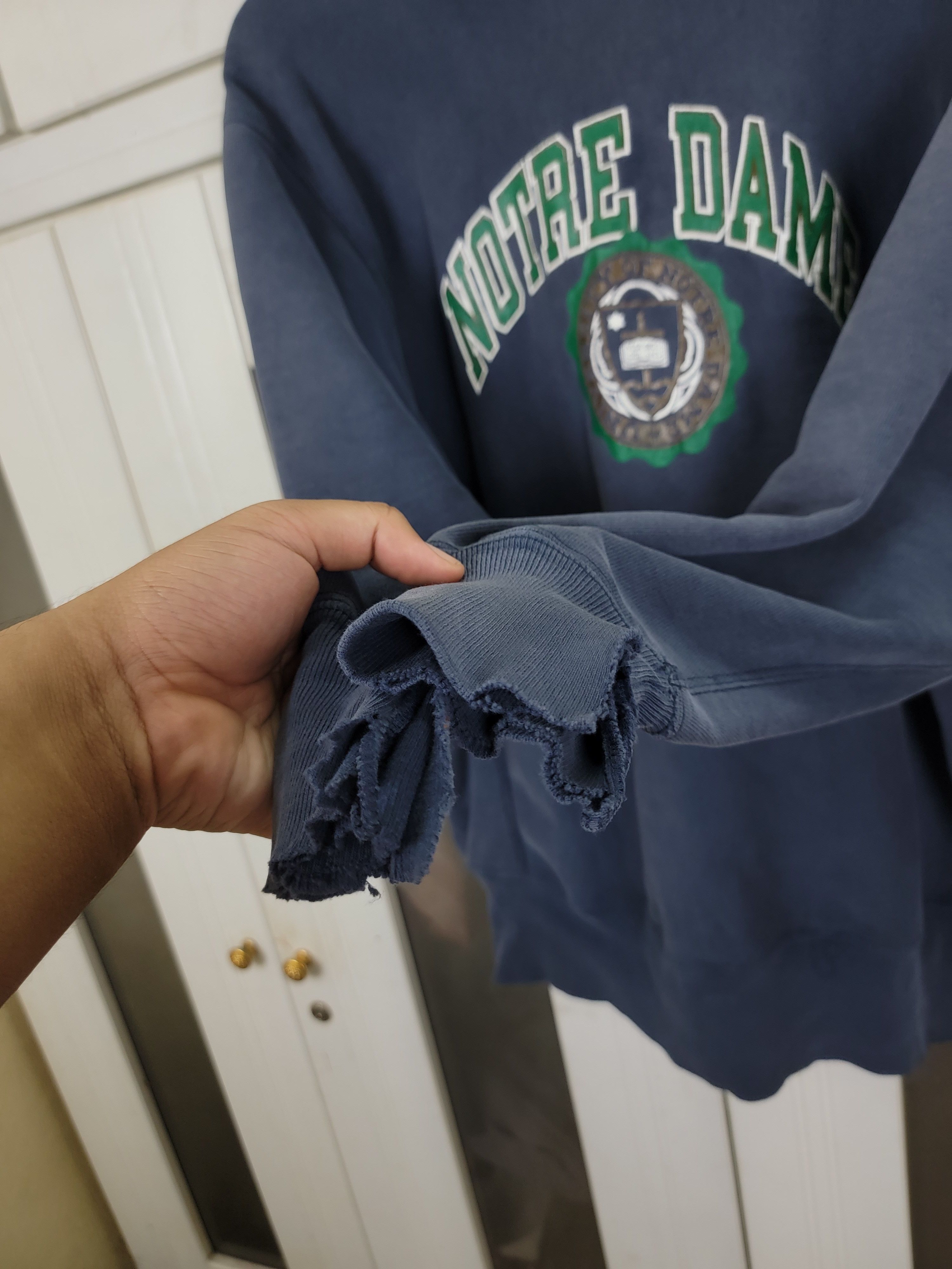 Champion × Vintage Vintage Thrashed Champion Reverse Weave Size US L / EU 52-54 / 3 - 8 Thumbnail