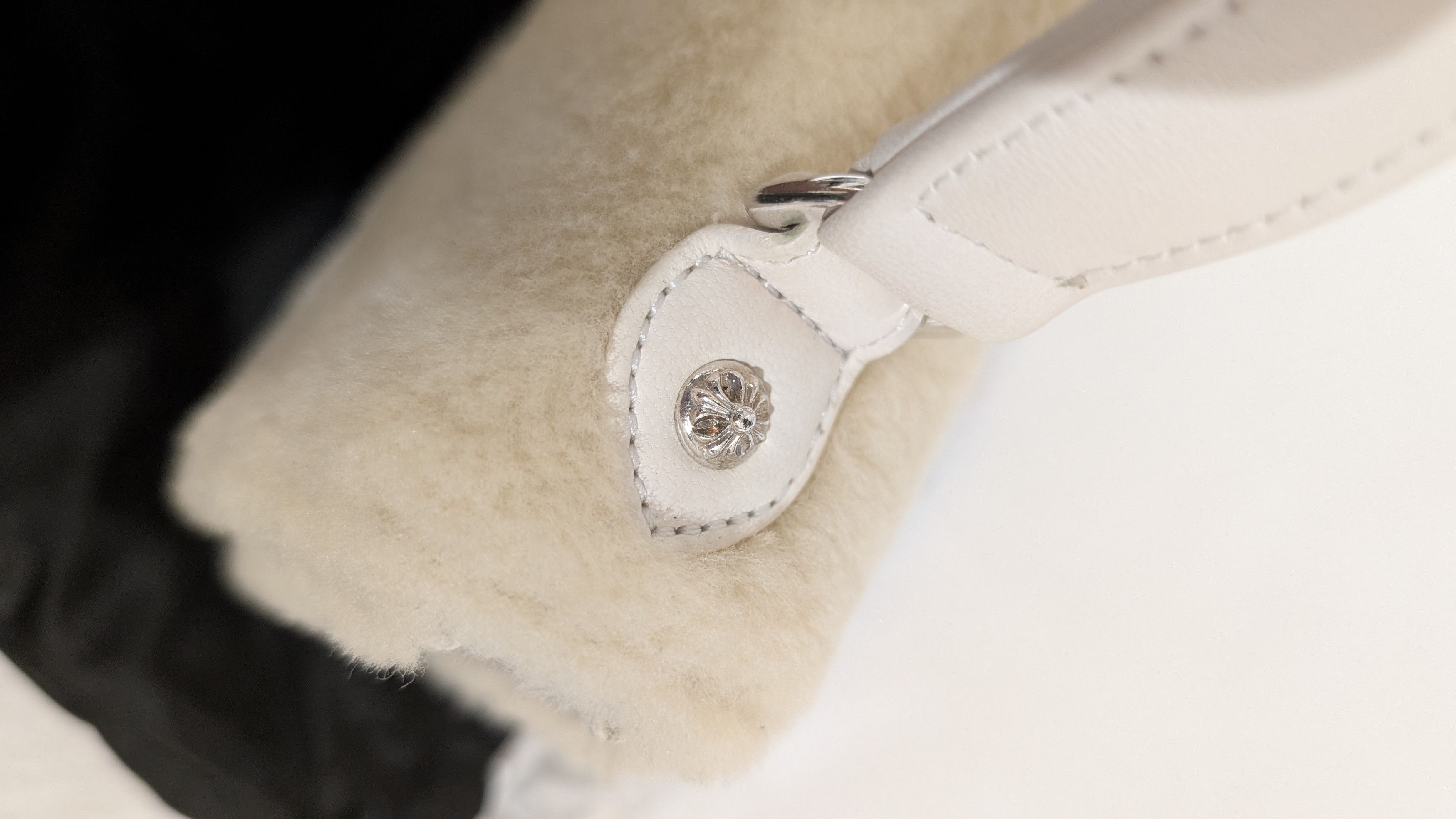 Chrome Hearts Chrome Hearts “Grow Up” Shearling Handbag Cream 2025 SOLD Size ONE SIZE - 16 Thumbnail