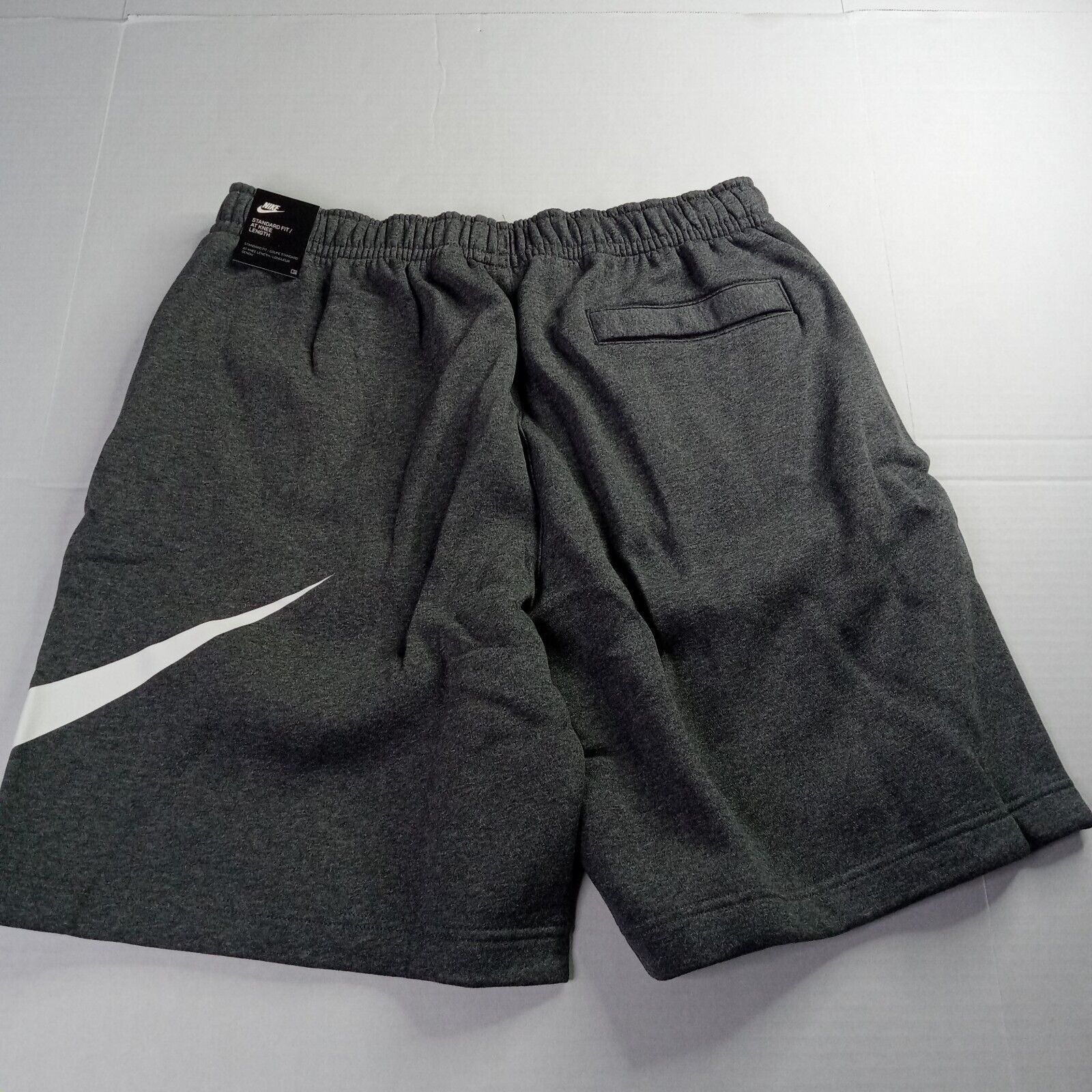 Nike Nike Fleece Club Graphic Shorts Men's L Gray Pockets Size US 34 / EU 50 - 6 Thumbnail