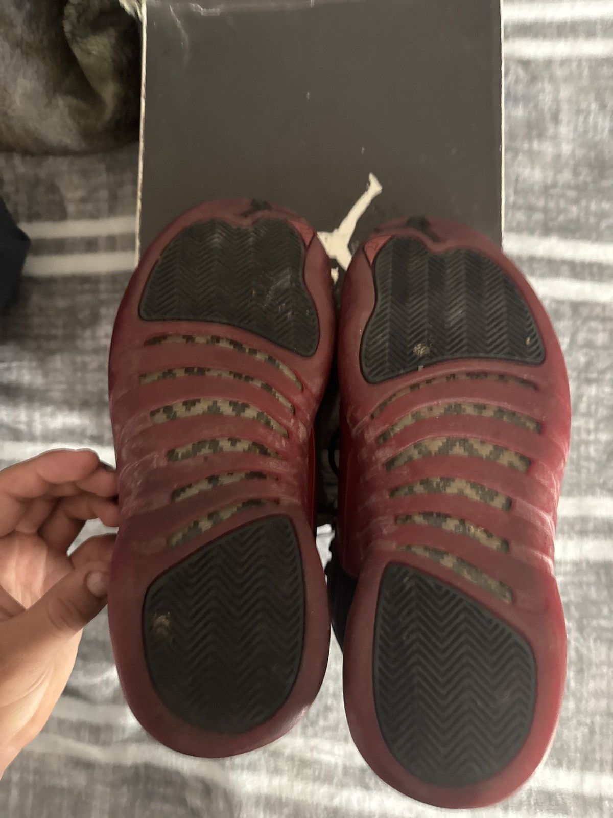 Jordan Brand Flu game 12 09 Size US 10.5 / EU 43-44 - 1 Thumbnail