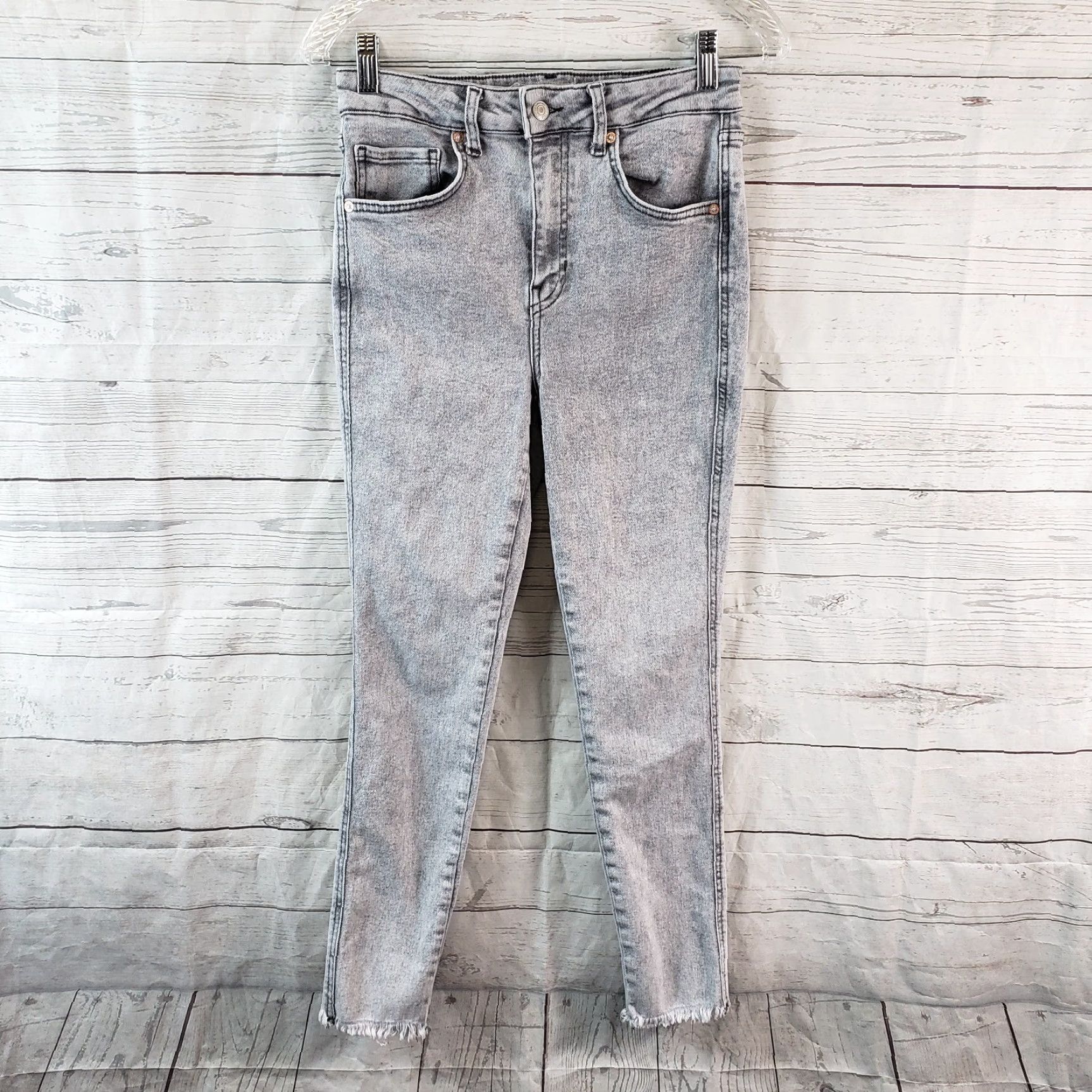 Vintage **We The Free Women's Size 28 Gray High Rise Skinny Jeans** User: We The Free Women's Size 28 Gray High Rise Skinny Jeans Size 28" / US 6 / IT 42 - 2 Thumbnail