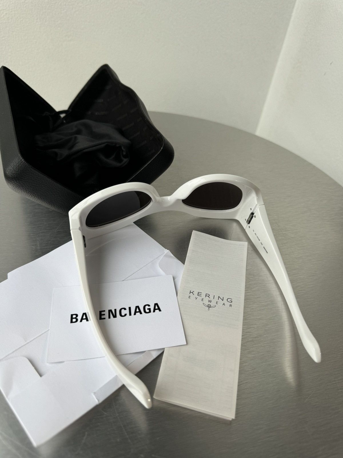 Balenciaga Balenciaga Hourglass white sunglasses Size ONE SIZE - 3 Thumbnail