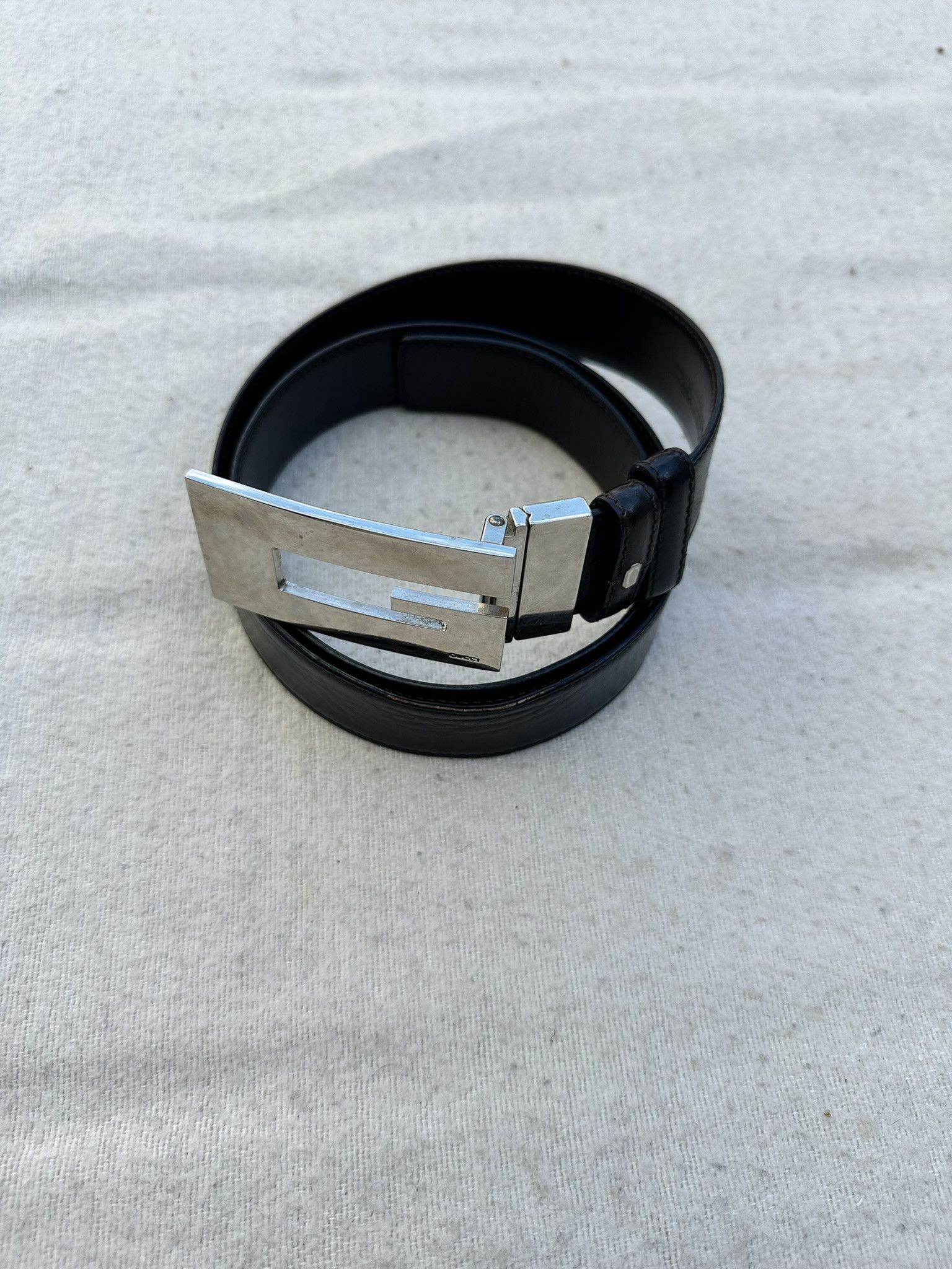 Gucci Belt Vintage G Classic Buckle Logo Black Leather