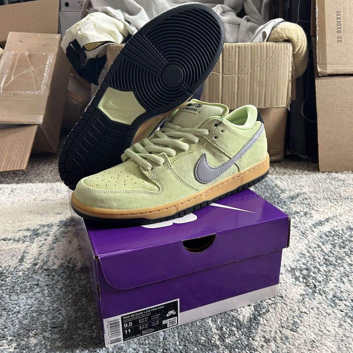 Nike SB DUNK LOW PRO PREMiUM SUEDE VERDUGO MOUNTAiN LiQUiD LiME WOLF Size US 9.5 / EU 42-43 - 1 Thumbnail