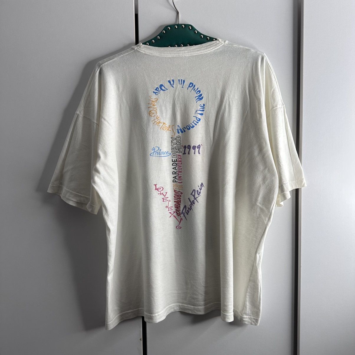 Prince Official 1990 Prince Tour Vintage Rare T-Shirt Size US L / EU 52-54 / 3 - 7 Thumbnail