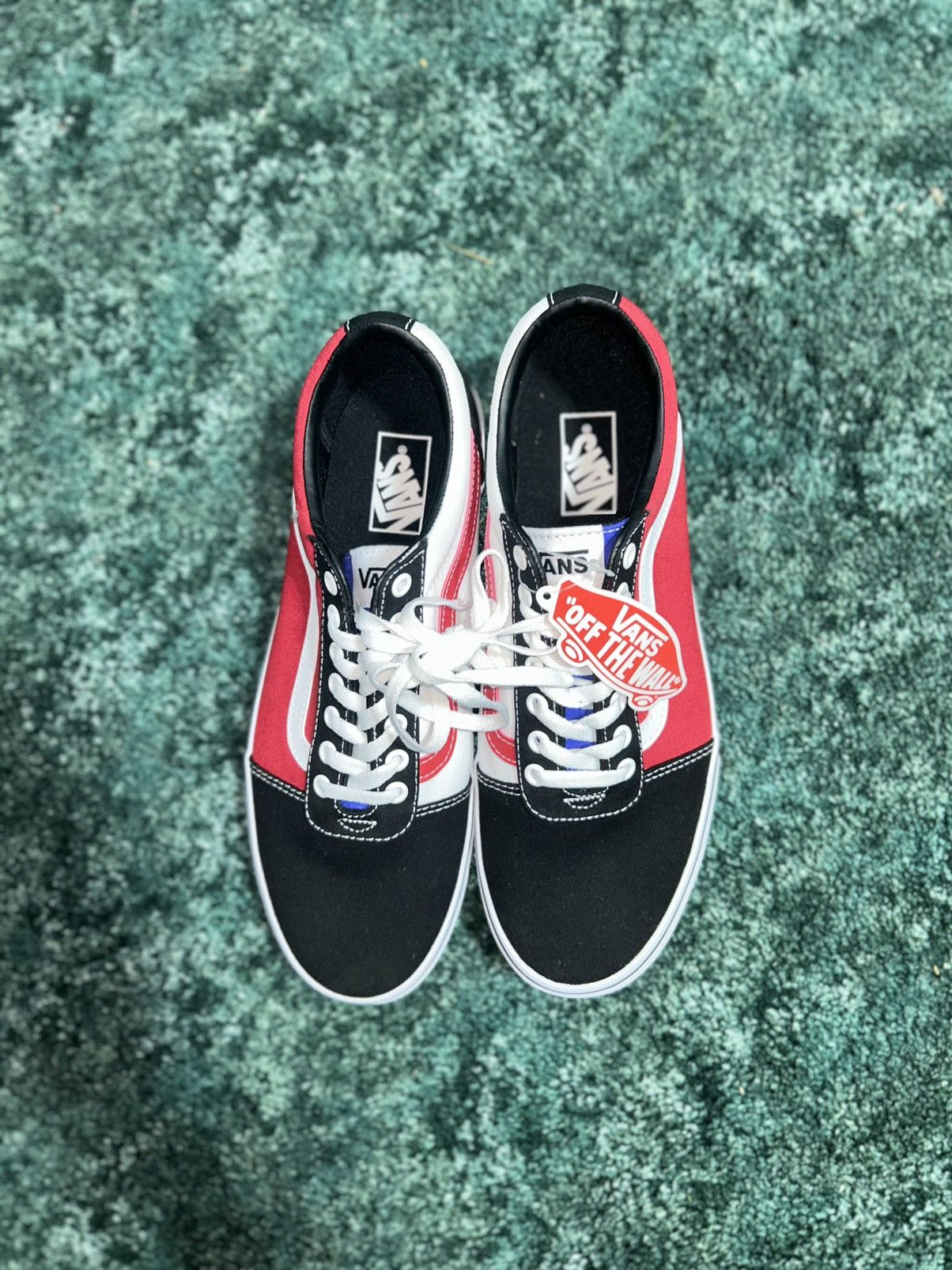 Vans Size 11 - VANS Old Skool Black+Red “Checkered”. Size US 11 / EU 44 - 5 Thumbnail