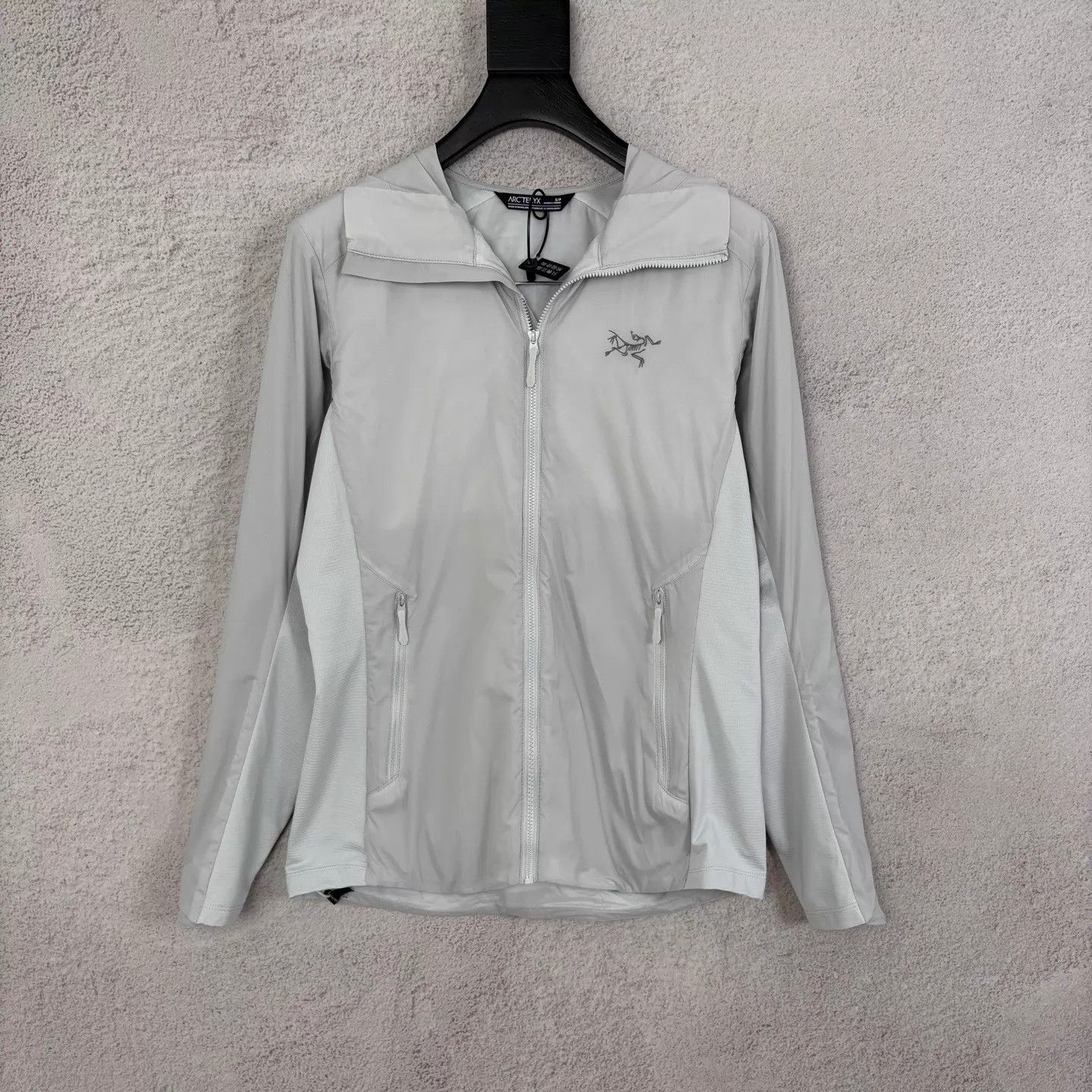 Arc'teryx Arcteryx Atom LT Women's Gray S Jacket Size S / US 4 / IT 40 - 1 Thumbnail
