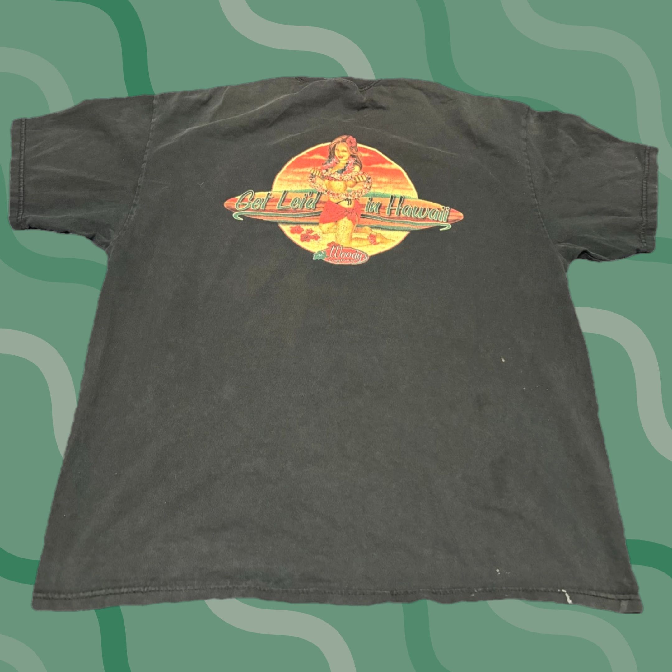 Hanes VINTAGE Hanes Black T-Shirt Mens XL Short Sleeve Crew Neck Logo Graphic Print Mermaid Surfer Girl 90s Beach Hawaiian B1 Size US XL / EU 56 / 4 - 1 Thumbnail