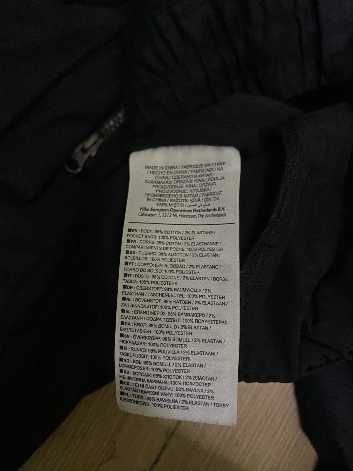 Nike ACG Nike ACG Cargo Pants Black Zip Utility Tactical Size US 34 / EU 50 - 8 Thumbnail