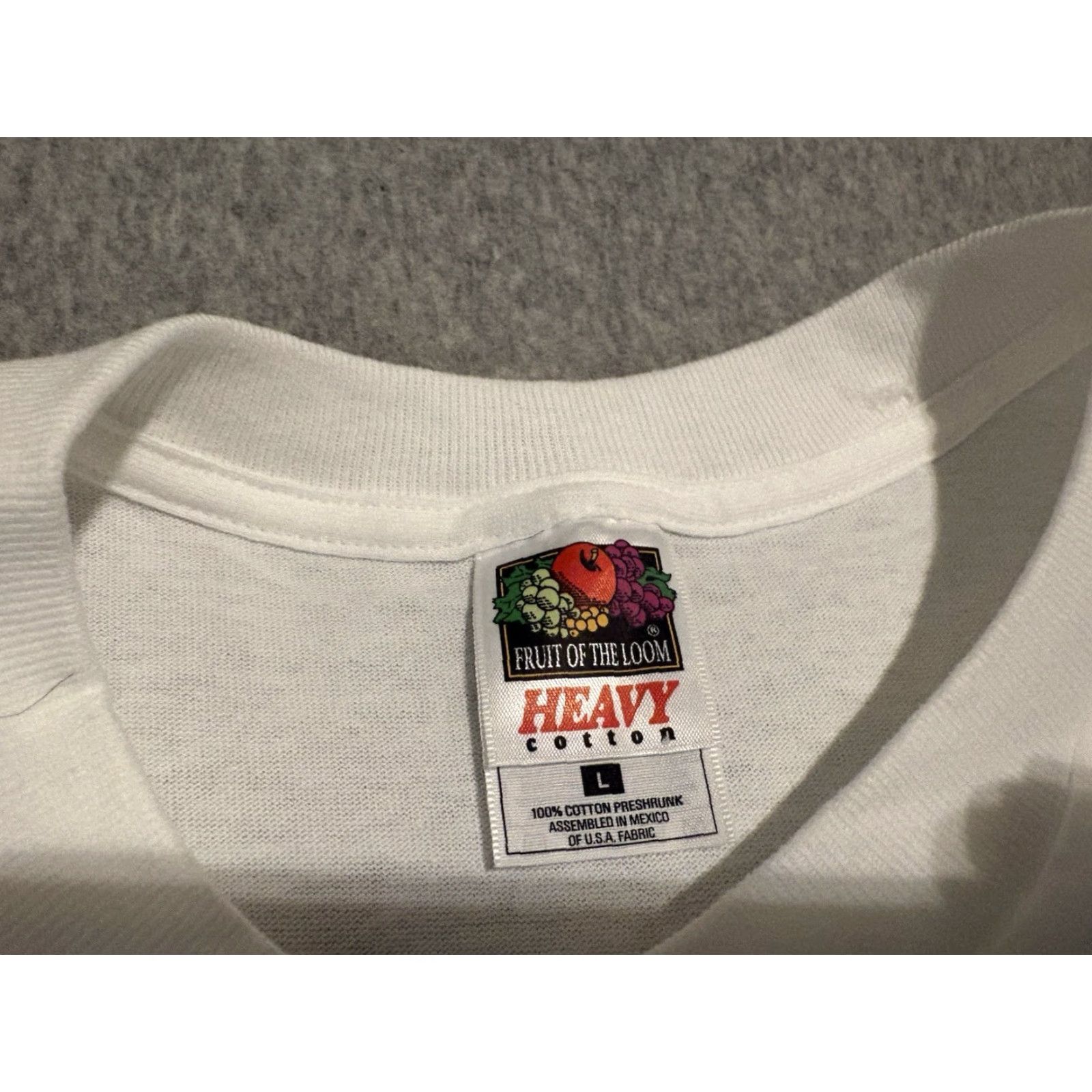 Fruit Of The Loom VINTAGE DreamWorks Shrek 2001 Academy Award Winner Movie Promo Tee T-Shirt Large Mens White Cotton Short Sleeve Crew Neck Graphic Print L Size US L / EU 52-54 / 3 - 5 Thumbnail