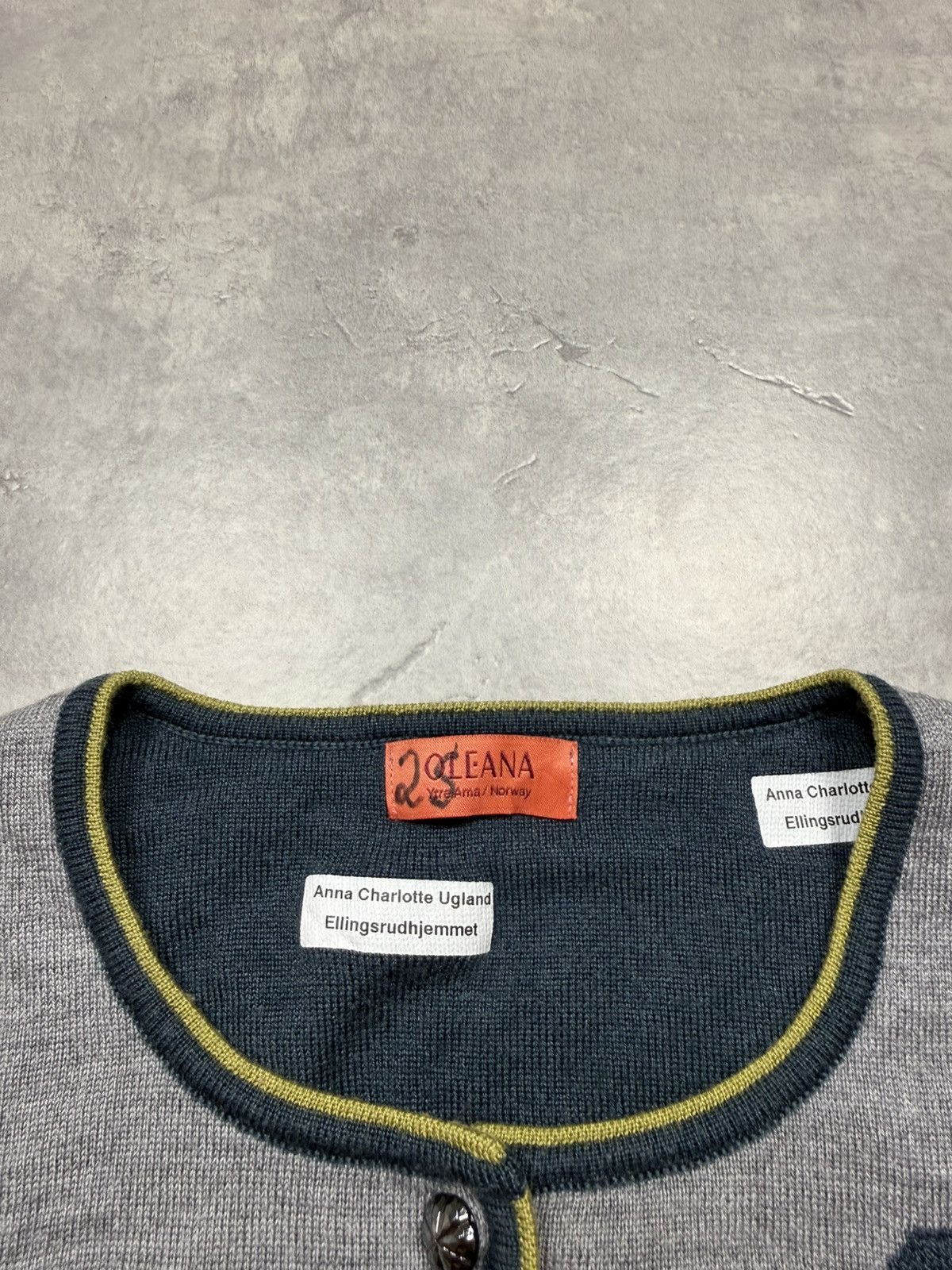 Vintage Oleana Cardigan Size M / US 6-8 / IT 42-44 - 4 Thumbnail