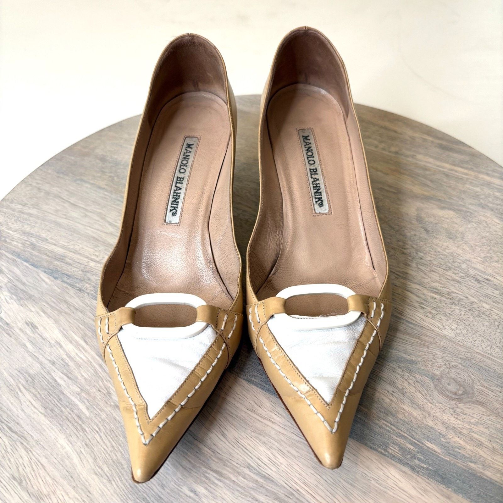 Manolo Blahnik Manolo BlahnikbLeather Slingback Heels EU Sz 36 US Size 6 Size US 6 / IT 36 - 3 Thumbnail