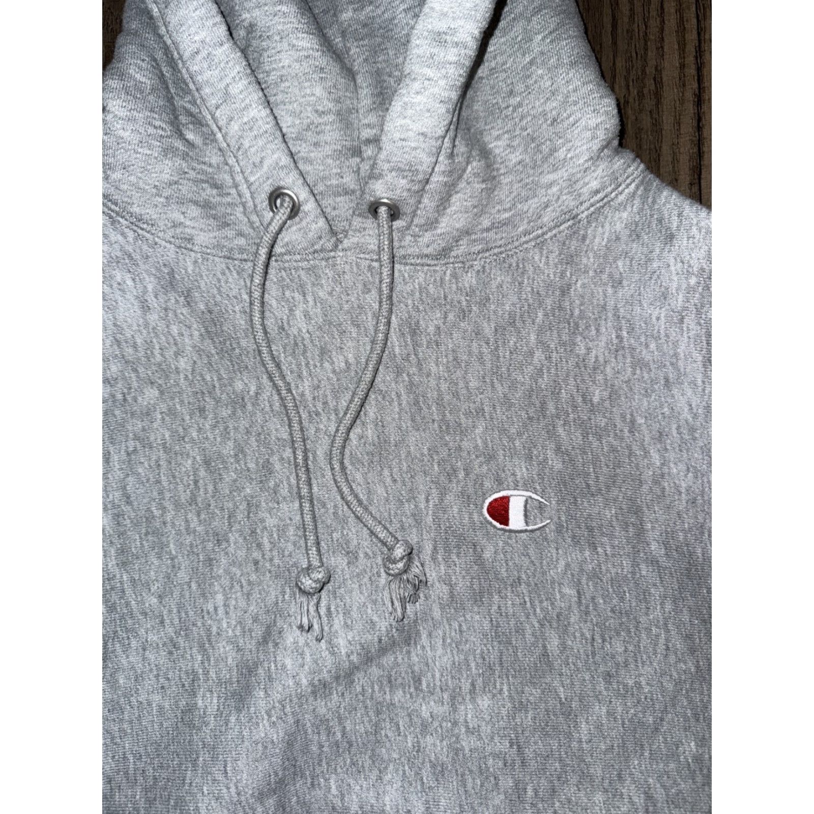 Champion VINTAGE Champion Reverse Weave Hooded Sweatshirt Grey S 20x25 Mens Hooded Sweatshirt Grey Reversible Pullover Regular Fit Size US S / EU 44-46 / 1 - 2 Thumbnail