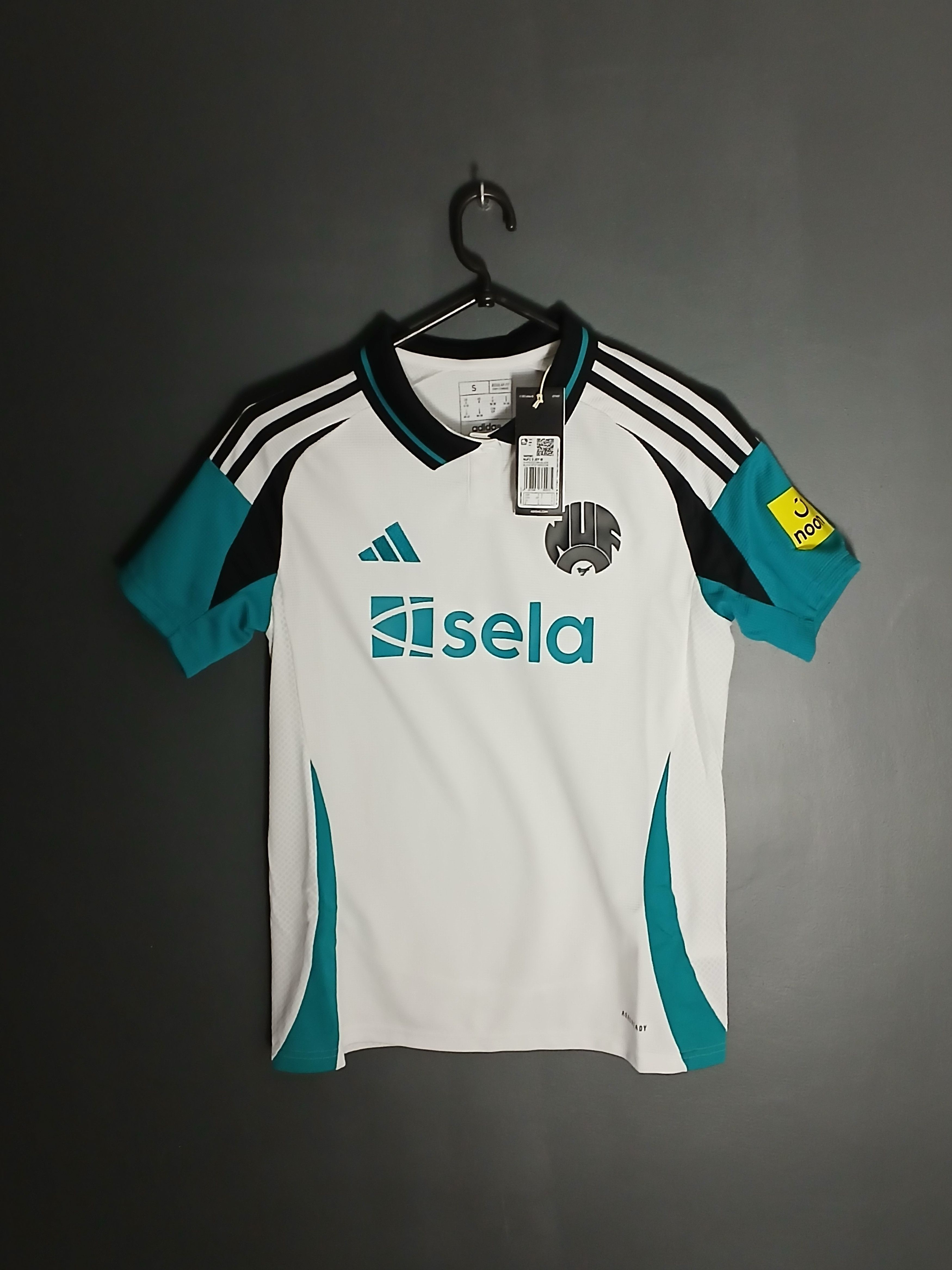 Adidas New Newcastle United 24/25 Third Football Jersey T-Shirt Size S / US 4 / IT 40 - 1 Thumbnail