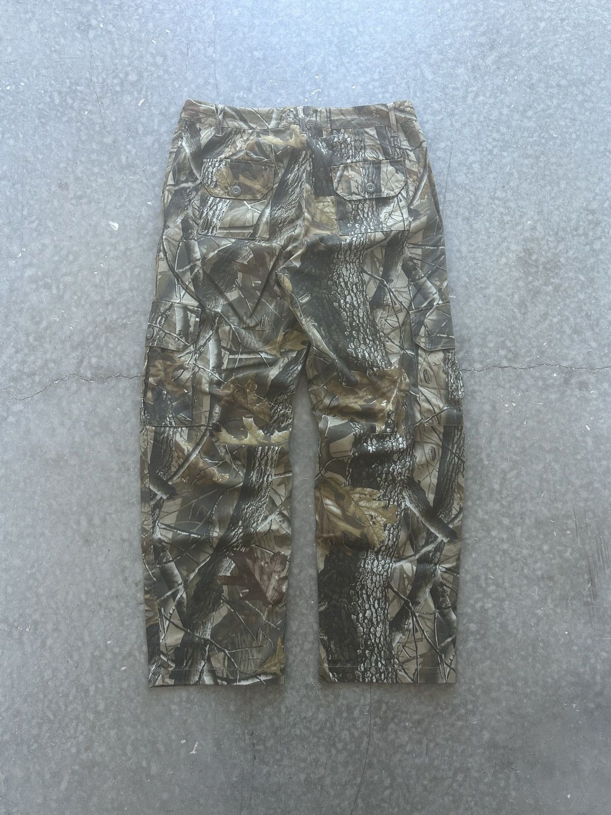 Japanese Brand × Realtree × Vintage Vintage Y2K Baggy Realtree Cargo Pants Size US 35 - 5 Thumbnail