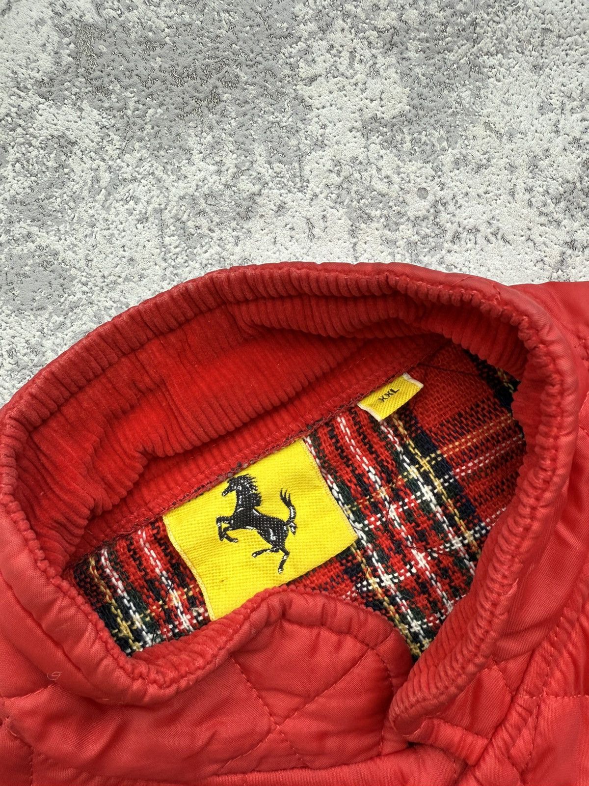 Ferrari Vintage 1996 Ferrari Racing Quilted Vest Jacket Size US XXL / EU 58 / 5 - 8 Thumbnail