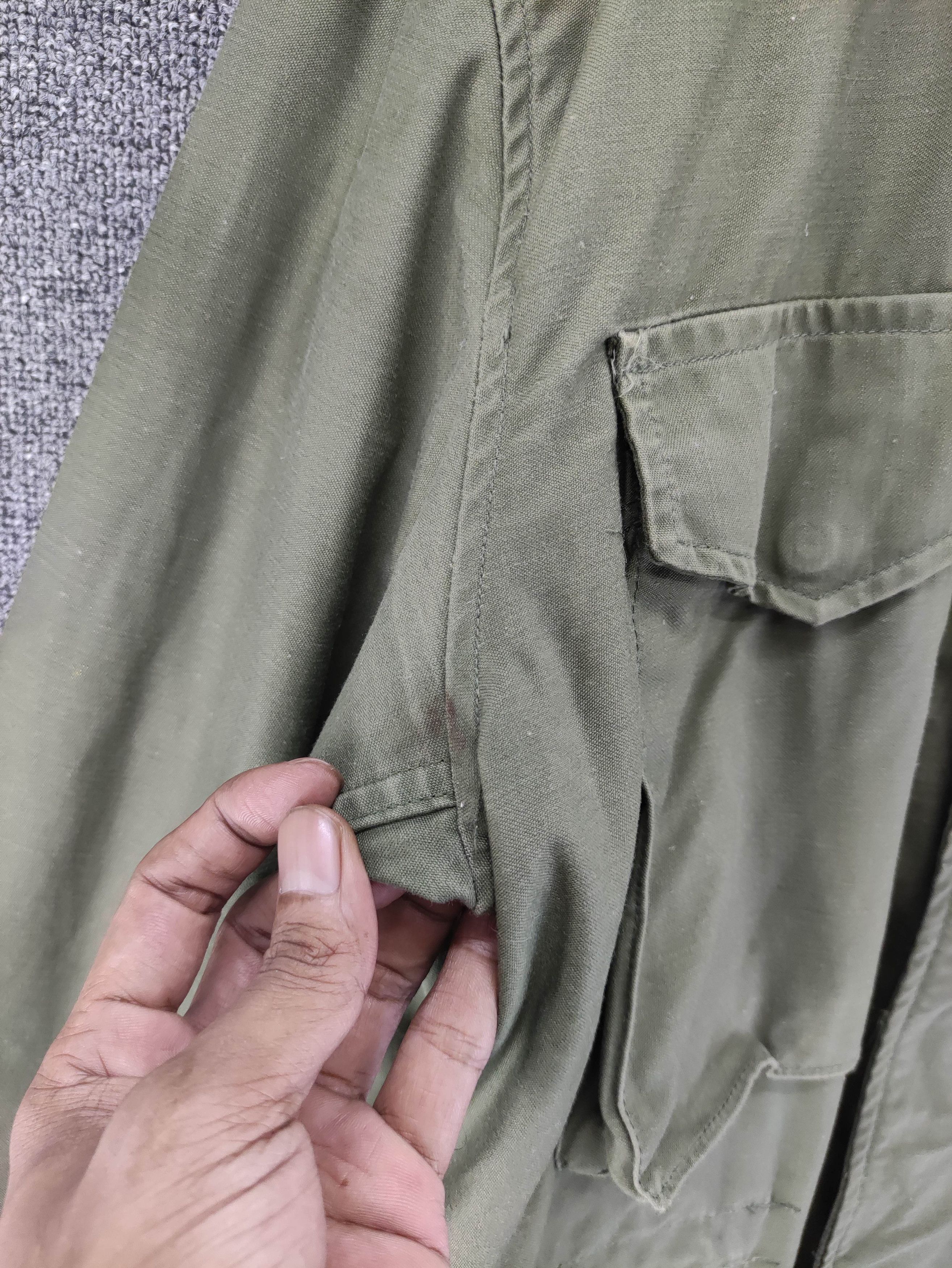 Vintage Vintage 70's US Army M65 Field Jacket by Cheronee Industries Size US M / EU 48-50 / 2 - 3 Thumbnail