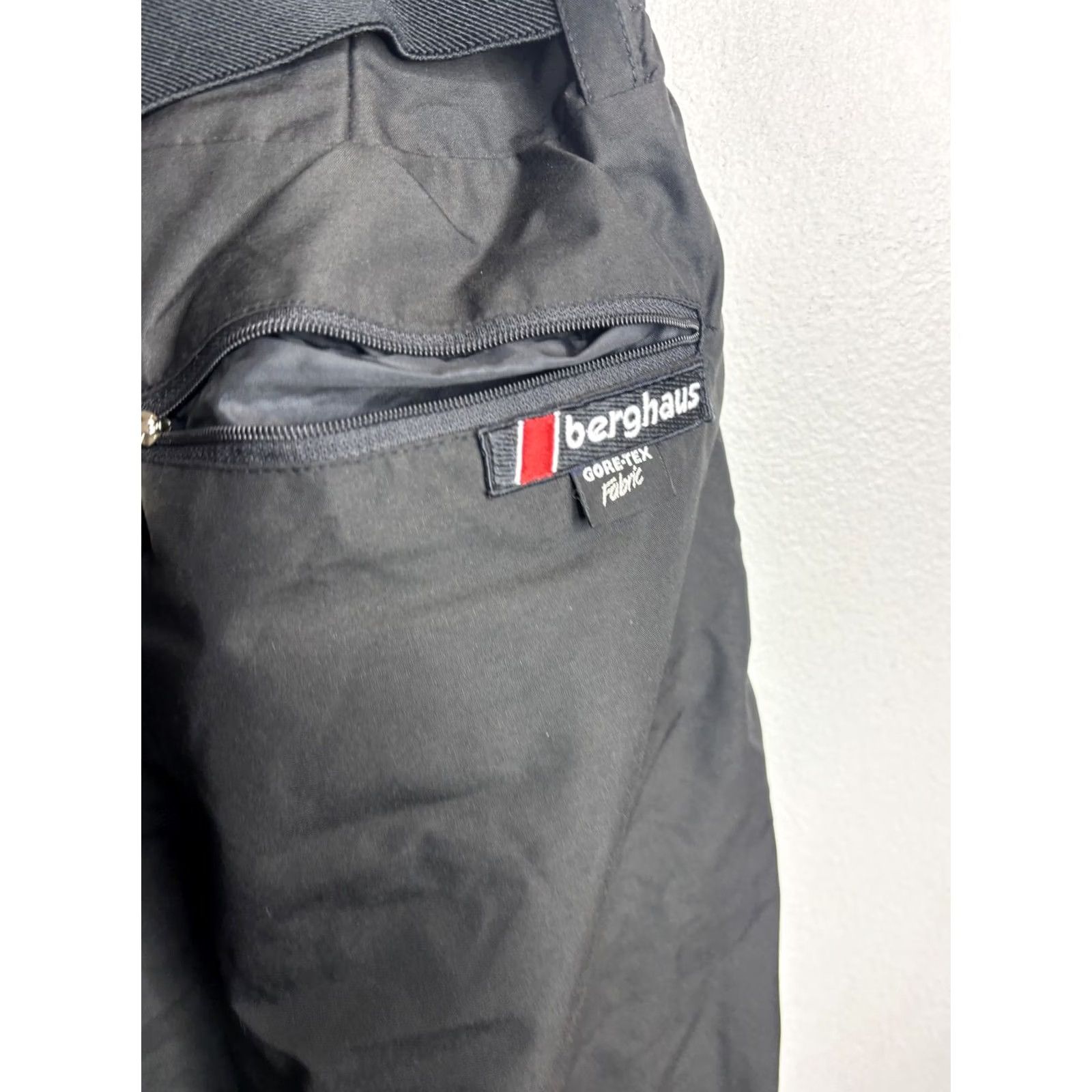 Berghaus Berghaus Pants Mens 34 Black Gore-Tex Rain Waterproof Hiking Belted Zip Pockets Size US 34 / EU 50 - 5 Thumbnail