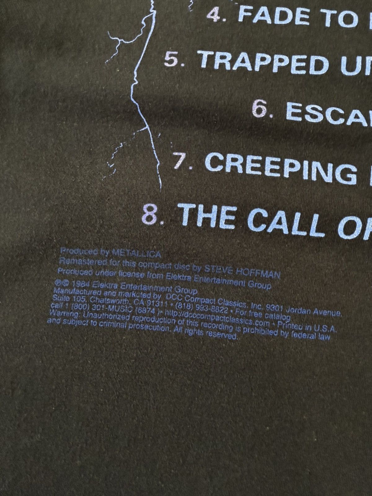 Band Tees × Vintage Vintage Metallica 2017 Ride The Lightning Sun Faded T-Shirt Size US XL / EU 56 / 4 - 23 Thumbnail
