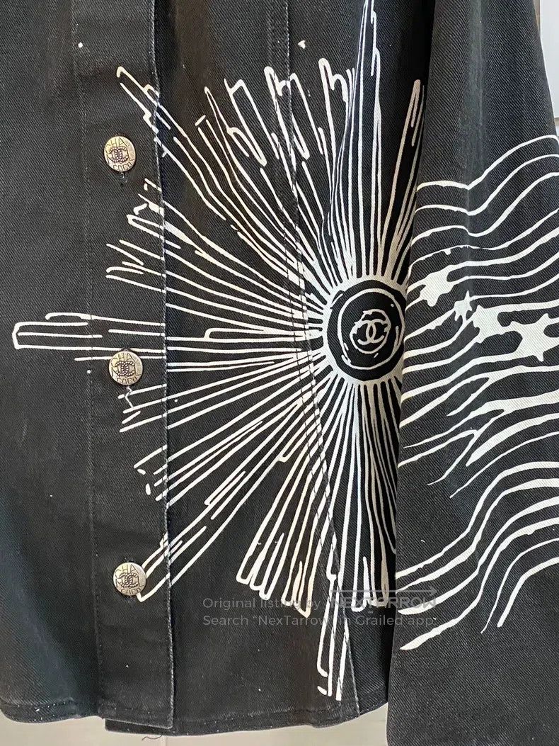 Chanel Chanel 22C sun-printed denim jacket Size US S / EU 44-46 / 1 - 5 Thumbnail