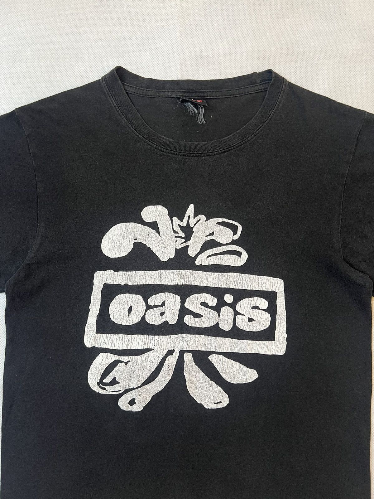Band Tees Vintage 90's Oasis Dig Out Your Soul Band Tees Size US S / EU 44-46 / 1 - 4 Thumbnail