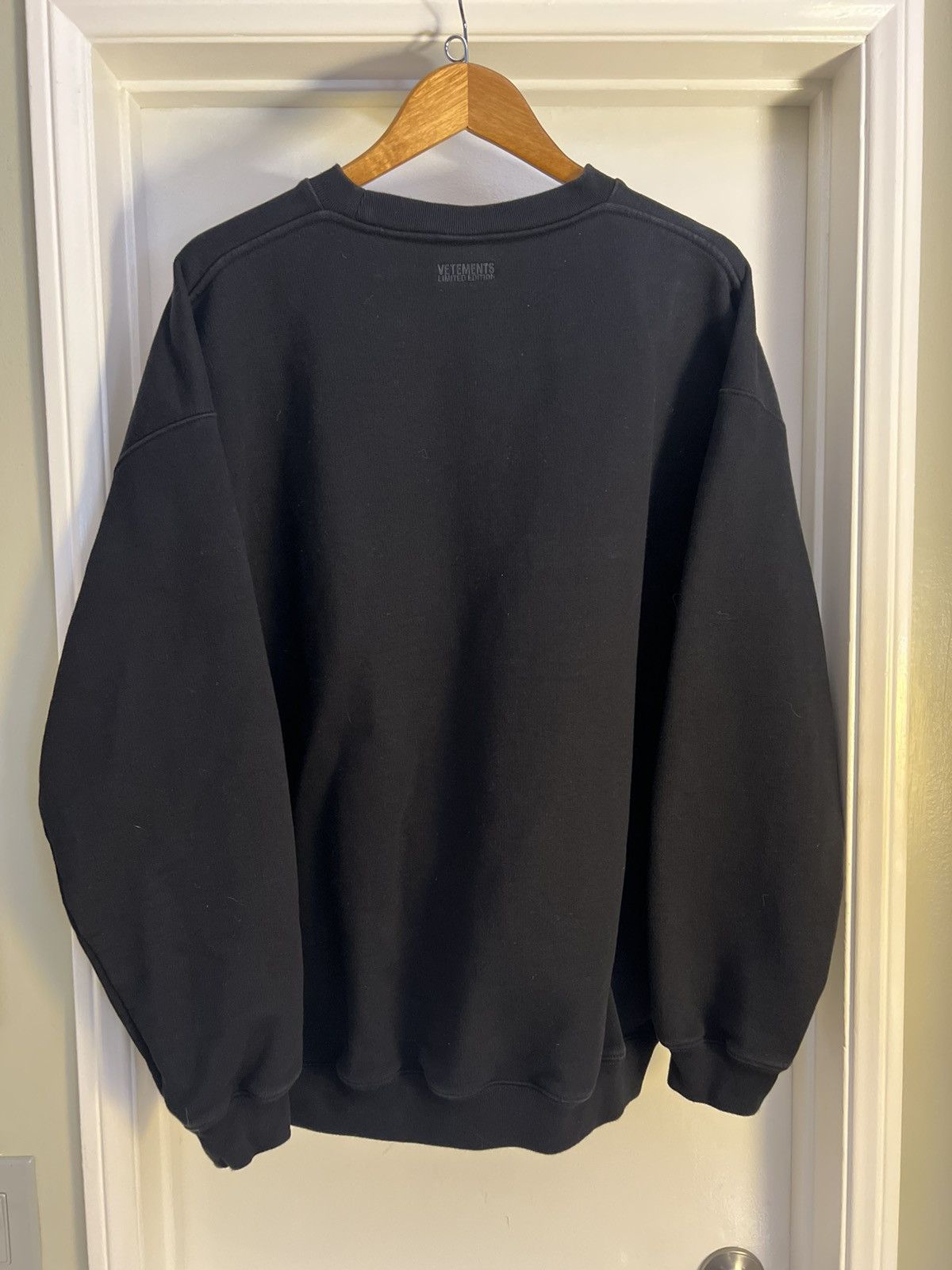 Vetements Vetements “Think Differently” sweatshirt Size US XL / EU 56 / 4 - 11 Thumbnail