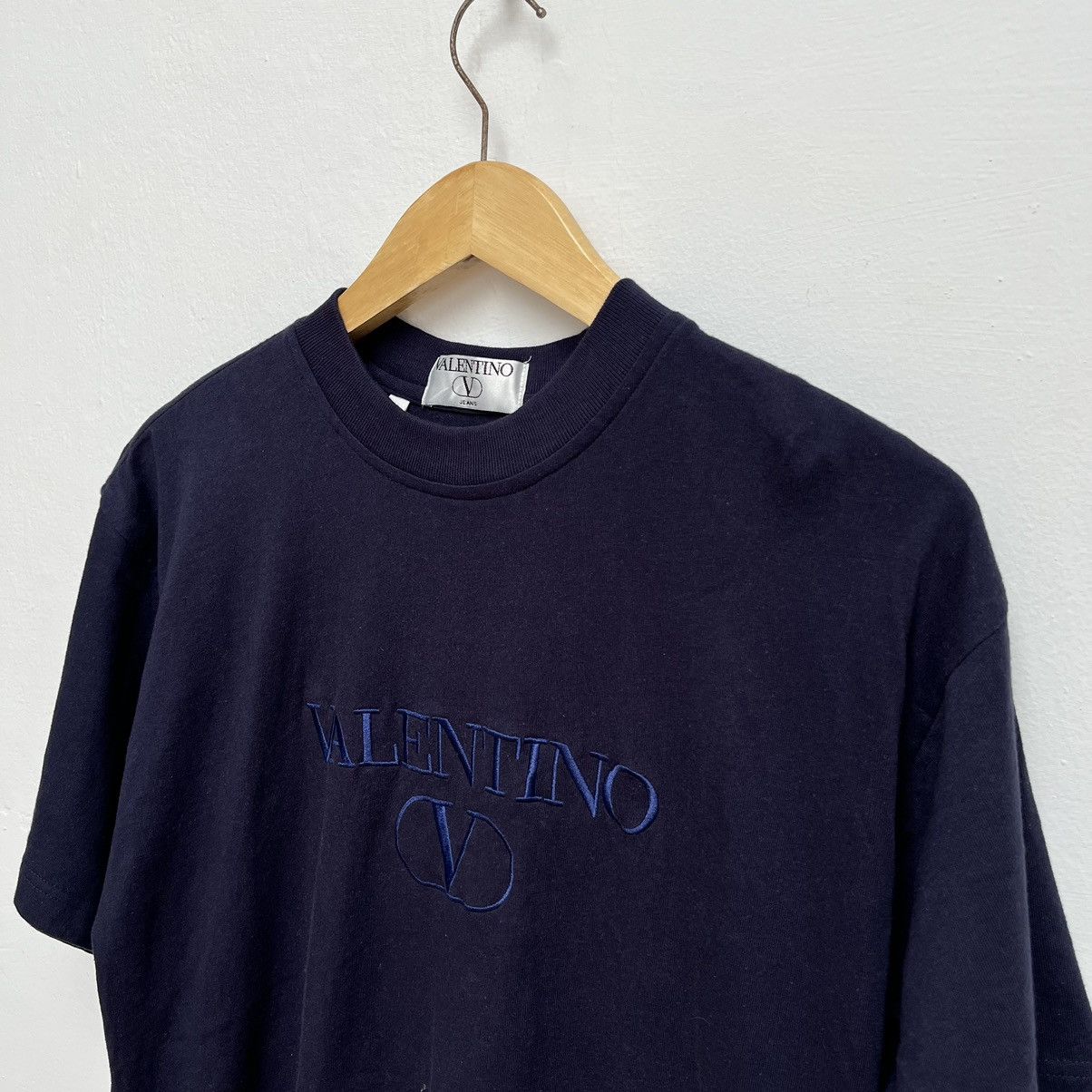 Valentino Vintage Tee Valentino Jeans Italy Embrodiery Logo Old Size US M / EU 48-50 / 2 - 2 Thumbnail