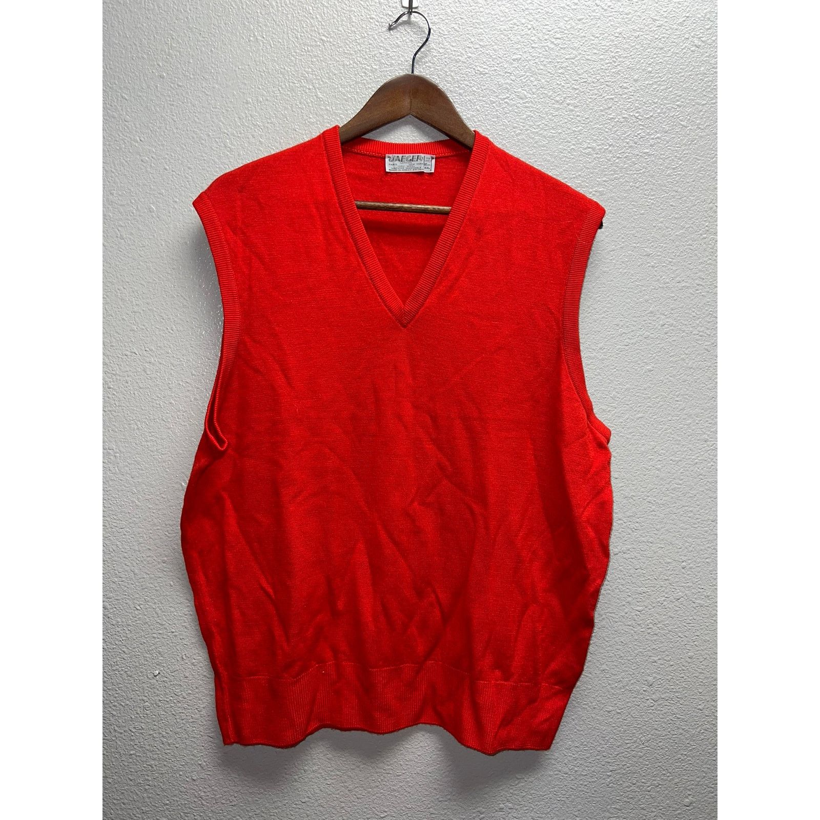 Vintage Vintage Jaeger Sweater Vest Sleeveless London 100% Wool 80s Size US L / EU 52-54 / 3 - 1 Thumbnail