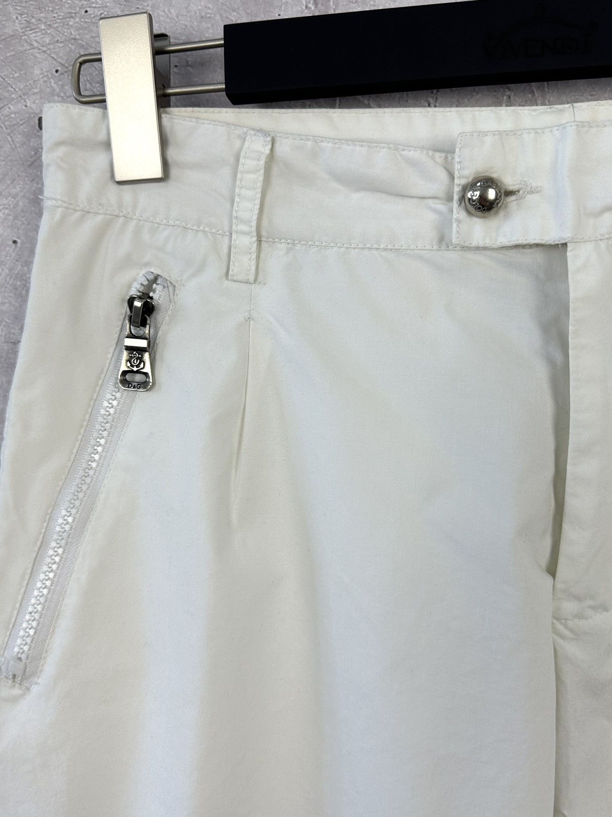 Dolce & Gabbana D&G Dolce&Gabbana Vintage White Zip Pocket Cropped Pants Size 30" / US 8 / IT 44 - 4 Thumbnail
