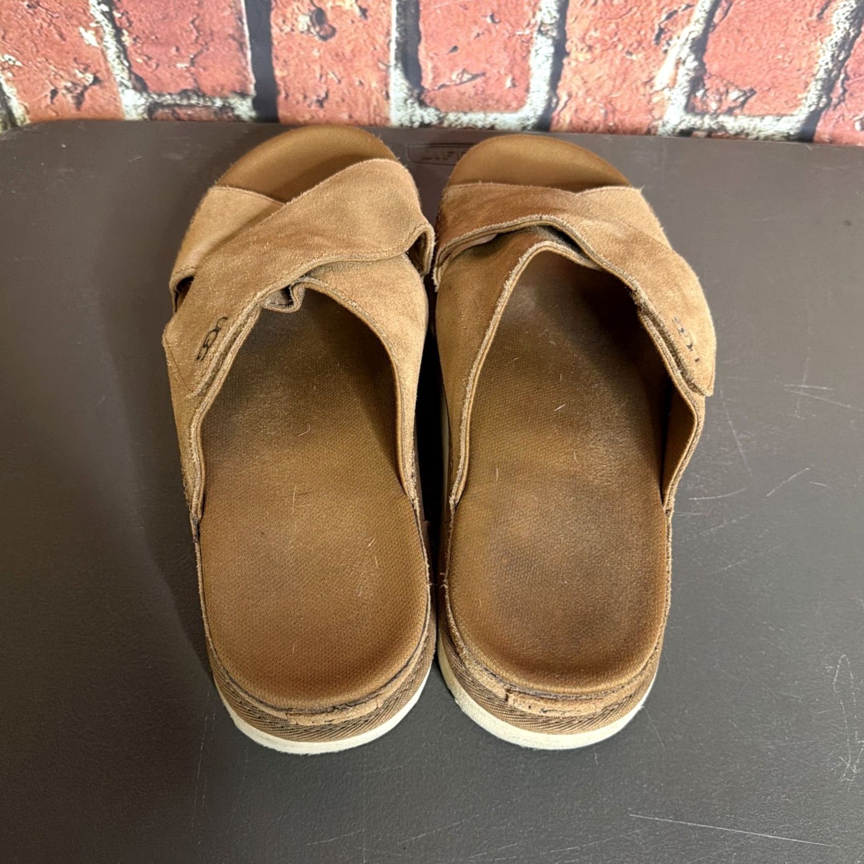 Ugg Ugg Goldstar Cross Slide Sandals Platform Suede Leather Women Sz 11 Brown Size US 11 / IT 41 - 3 Thumbnail