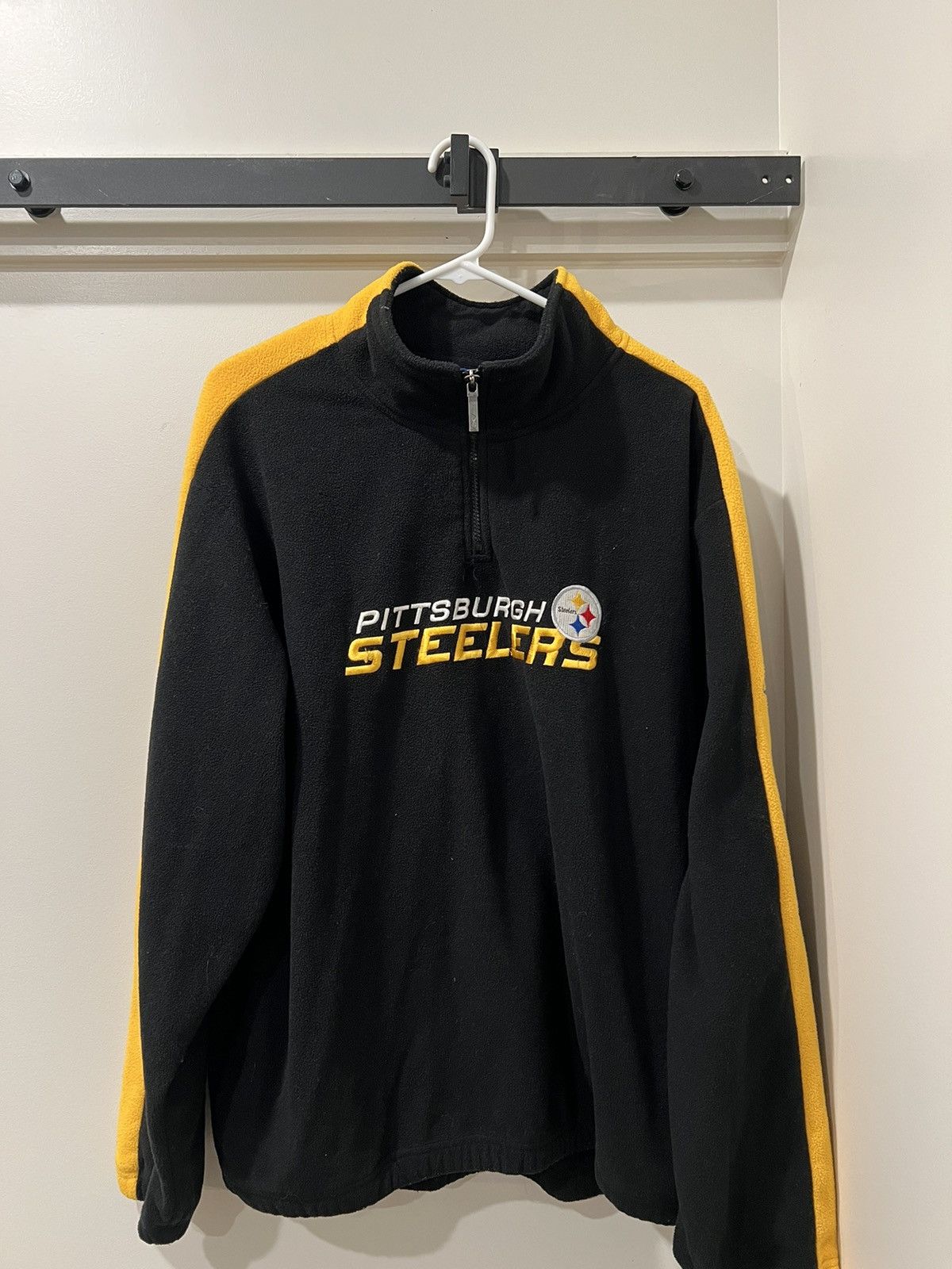 Vintage Pittsburgh Steelers Reebok Jacket - Medium Black Polyester