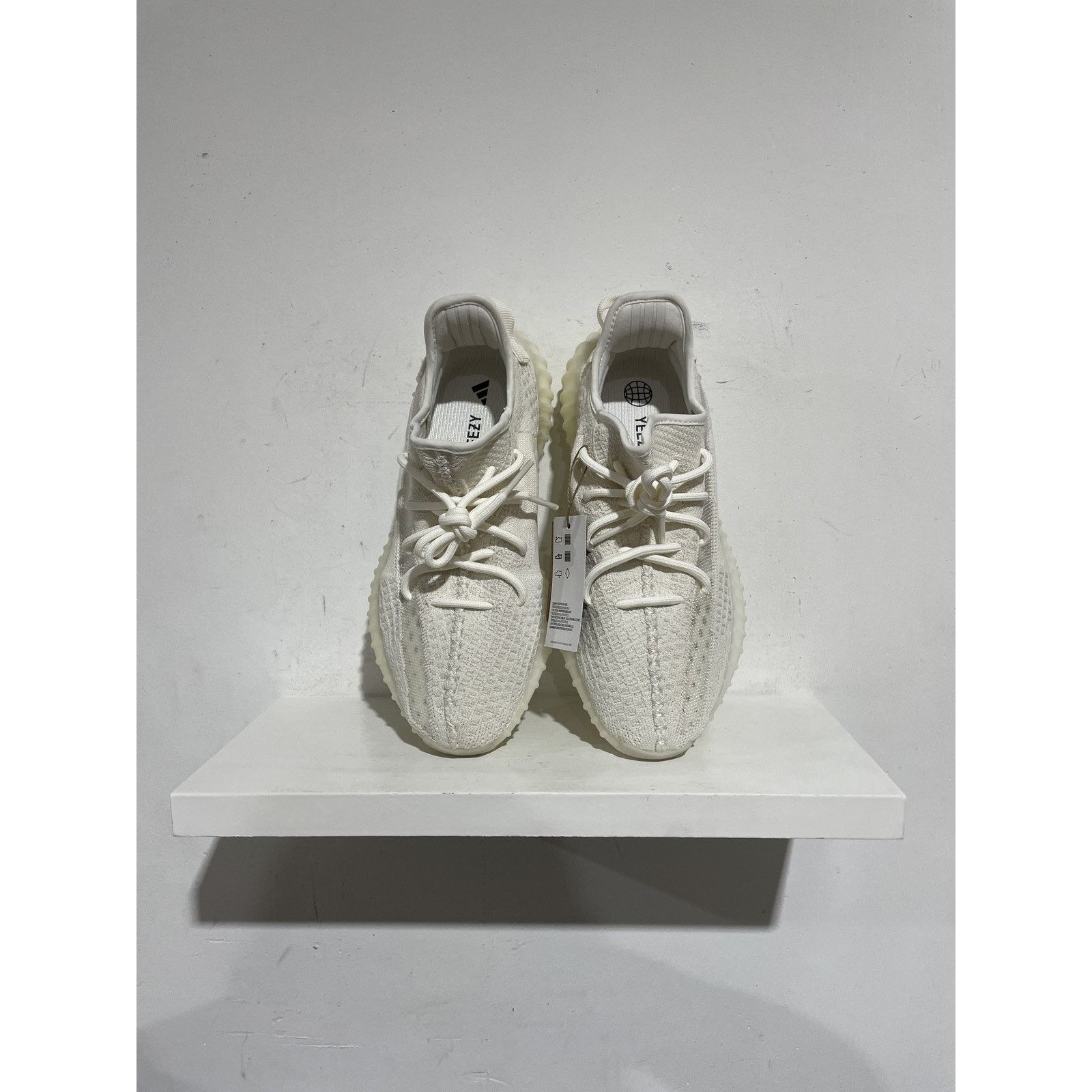 Adidas ADIDAS YEEZY BOOST 350 V2 BONE SIZE 9.5 NEW Size US 9.5 / EU 42-43 - 3 Thumbnail