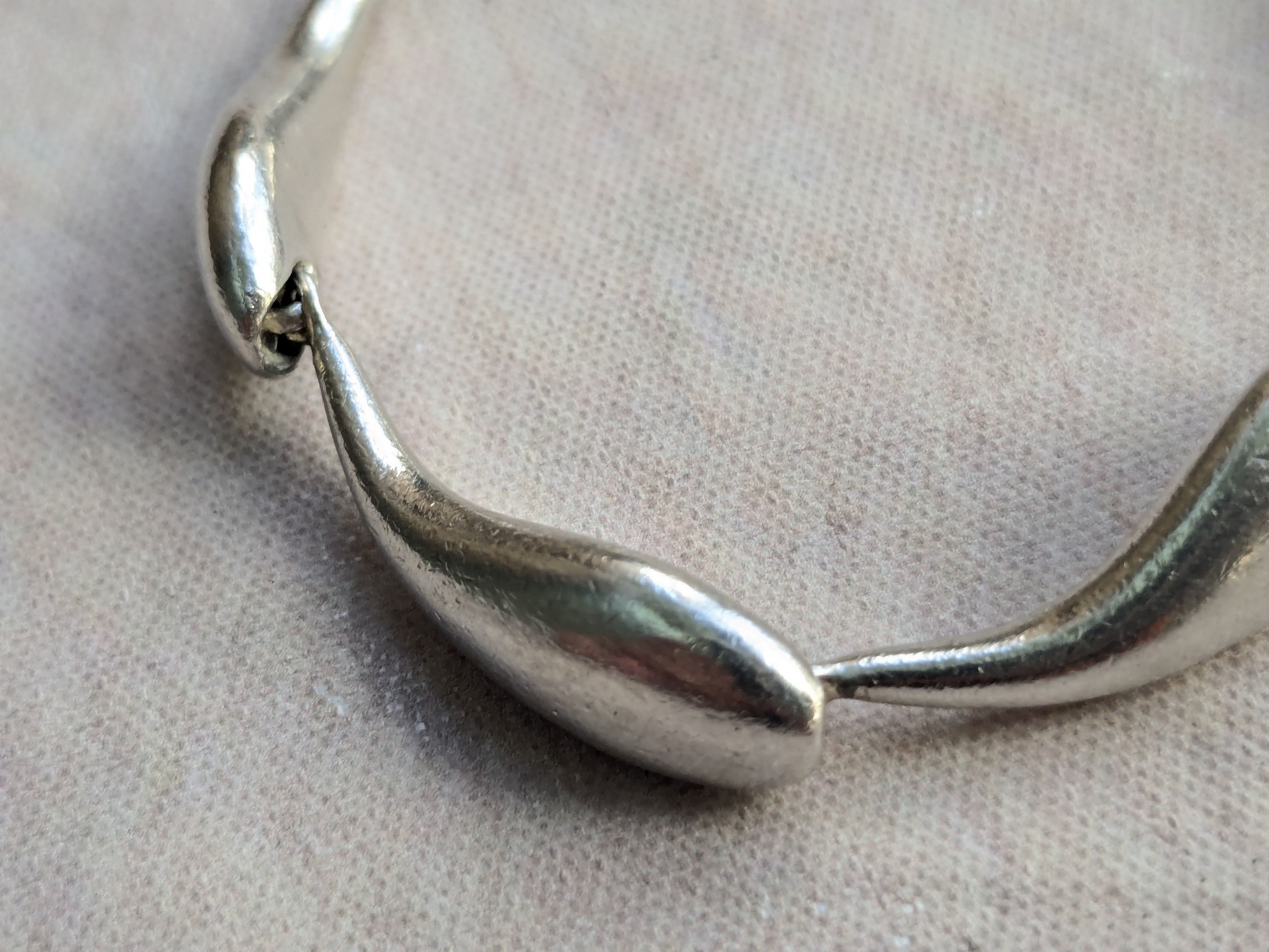 Jewelry Vintage Sterling Silver Bracelet E.Schiff Whale Modern Avant Size ONE SIZE - 11 Thumbnail