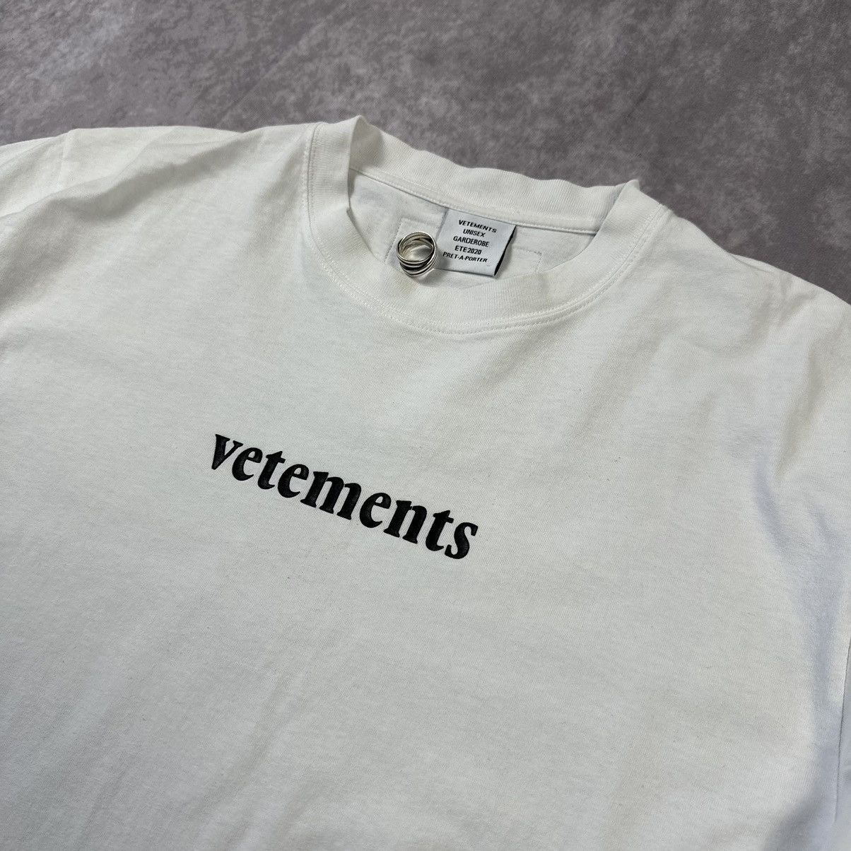 Vetements Vetements Postage White T-Shirt Size US M / EU 48-50 / 2 - 2 Thumbnail