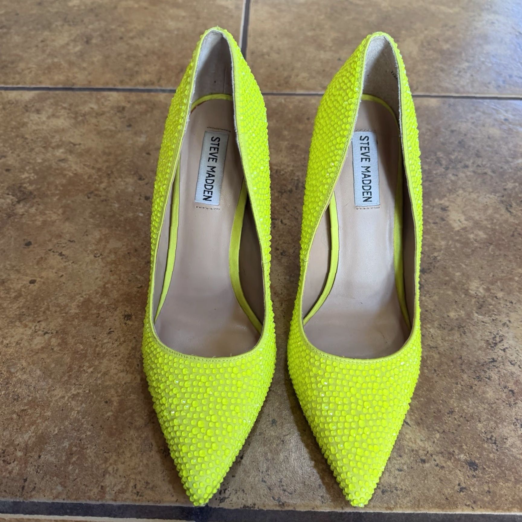 Steve Madden Steve Madden Daisie Pumps Women's 9.5M Yellow Cintron Rhinestone Stiletto Pump Size US 10 / IT 40 - 5 Thumbnail