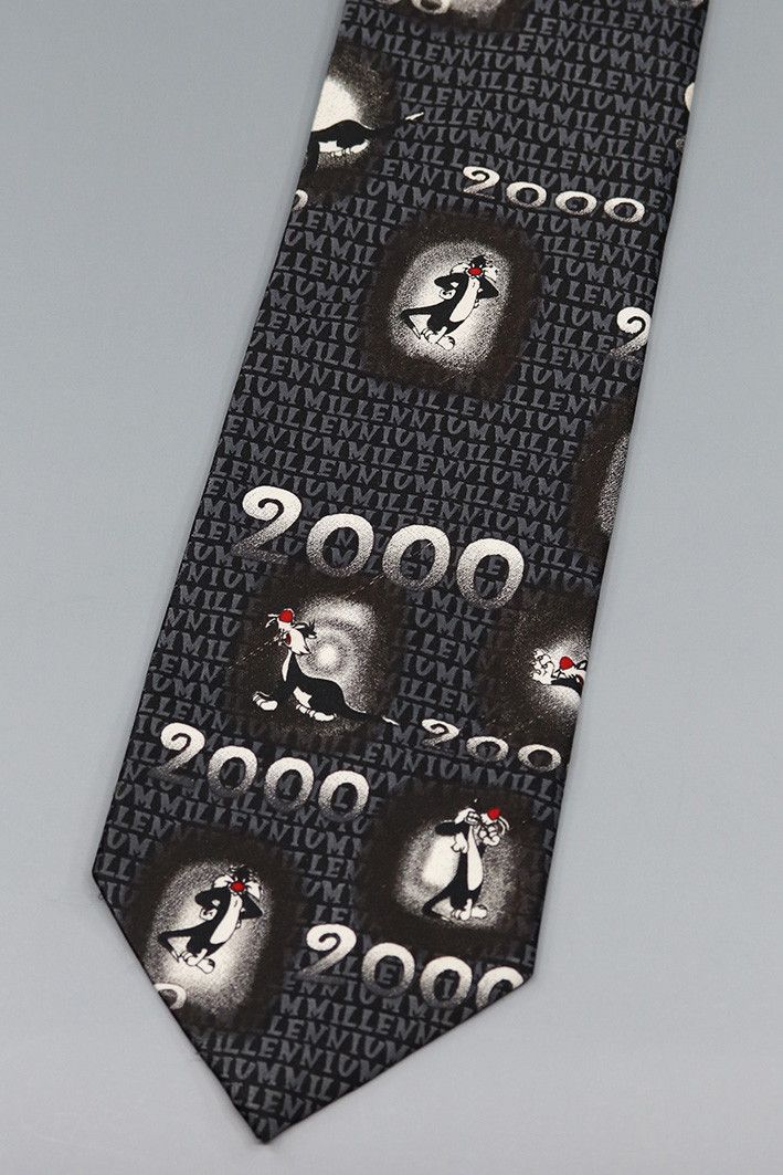 Warner Bros Looney Tunes Sylvester Millennium Tie – 1999 Warner Bros Size ONE SIZE - 1 Thumbnail