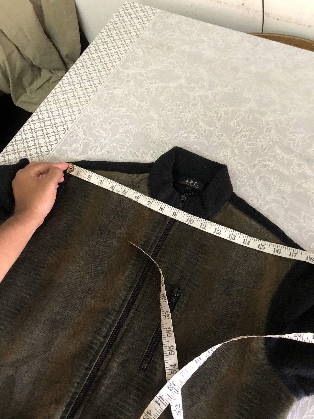A.P.C. A.P.C Crocodile Skin Print Design Jacket Size US M / EU 48-50 / 2 - 15 Thumbnail