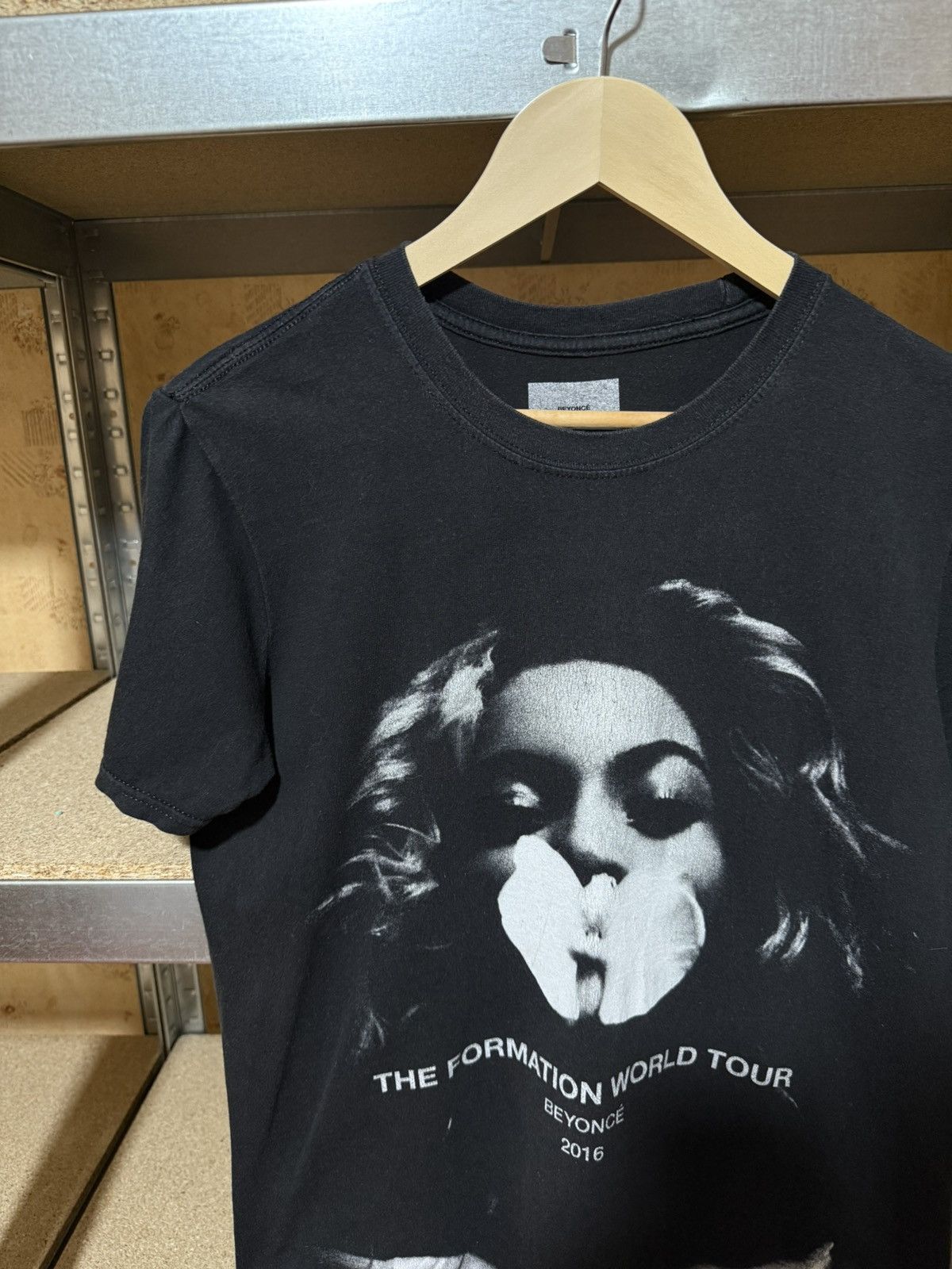 Band Tees × Beyonce Beyoncé the Formation World Tour 2016 T-Shirt Y2K Hype Size US M / EU 48-50 / 2 - 3 Thumbnail