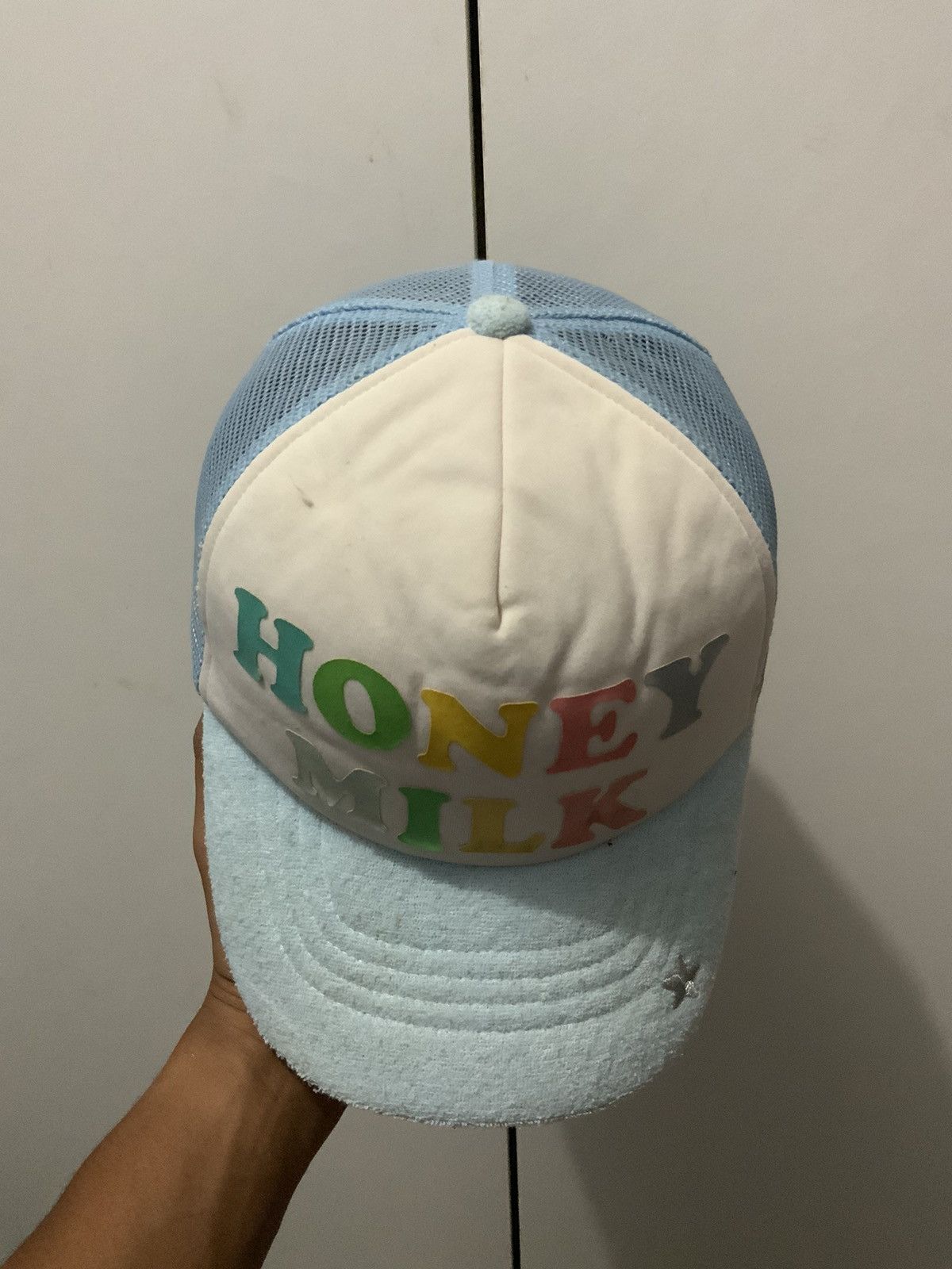 Hat Club Honey Milk Mohair Fur Trucker Hat Size ONE SIZE - 6 Thumbnail