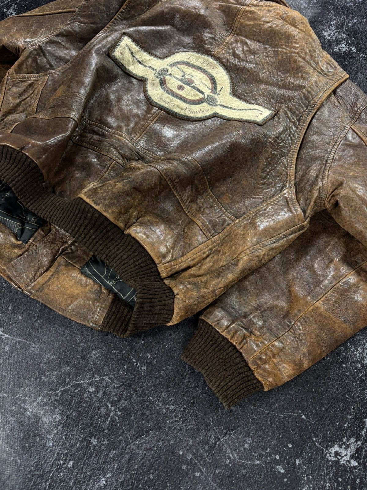 Vintage Avirex style leather bomber jacket Size US L / EU 52-54 / 3 - 4 Thumbnail