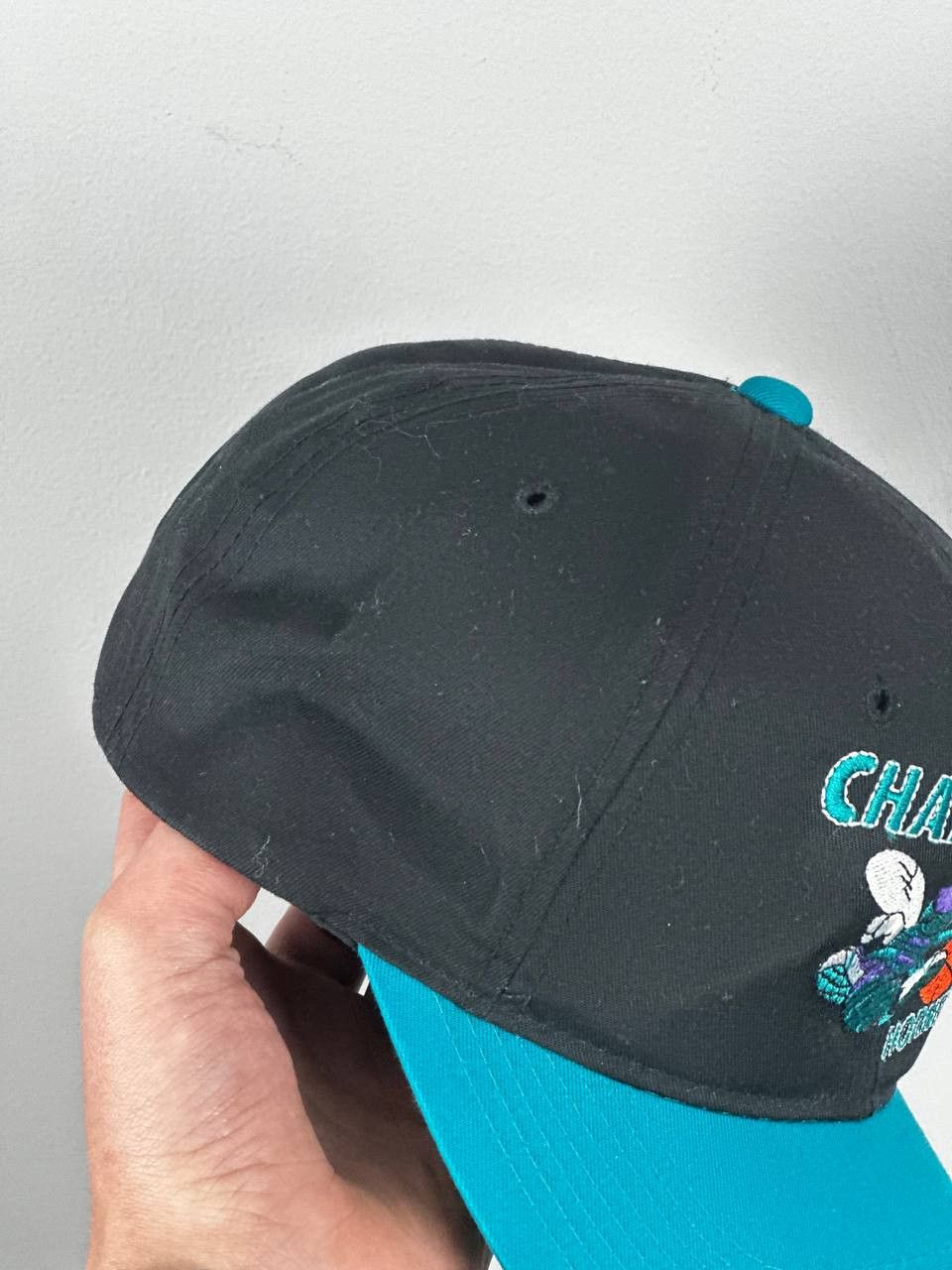 Vintage VINTAGE CHARLOTTE HORNETS SNAPBACK CAP Size ONE SIZE - 4 Thumbnail