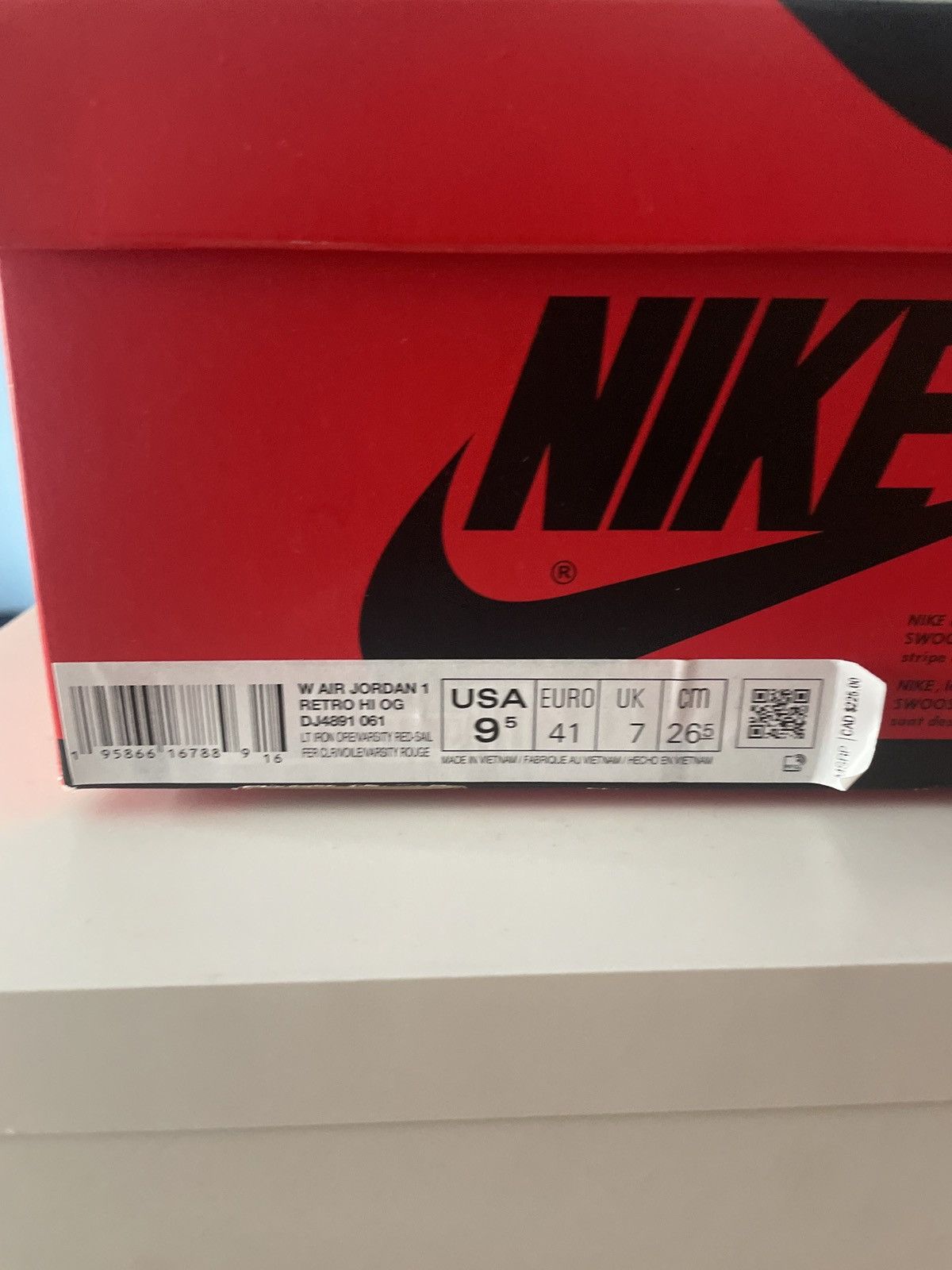 Jordan Brand Jordan 1 high varsity red size 9.5W Size US 9.5 / IT 39.5 - 7 Thumbnail